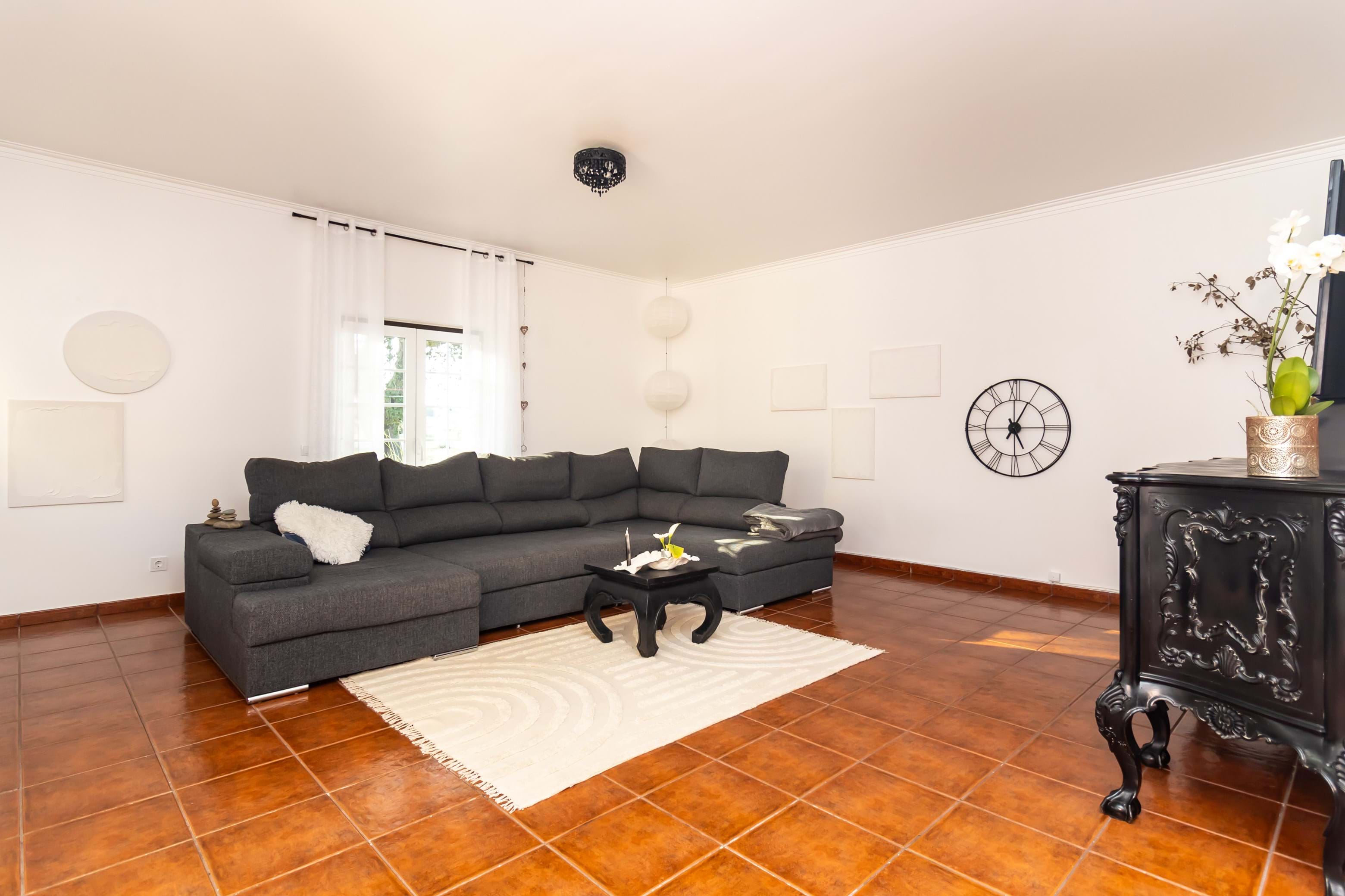 Palmela, Setúbal, 2950-502, PT, 4 Bedrooms Bedrooms, ,2 BathroomsBathrooms,Residential,For Sale,1698752