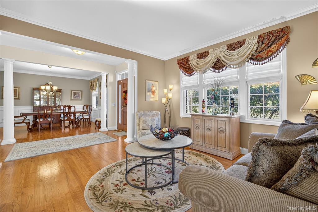 Hopewell Junction, New York, 12533, United States, 4 Bedrooms Bedrooms, ,3 BathroomsBathrooms,Residential,For Sale,1984445