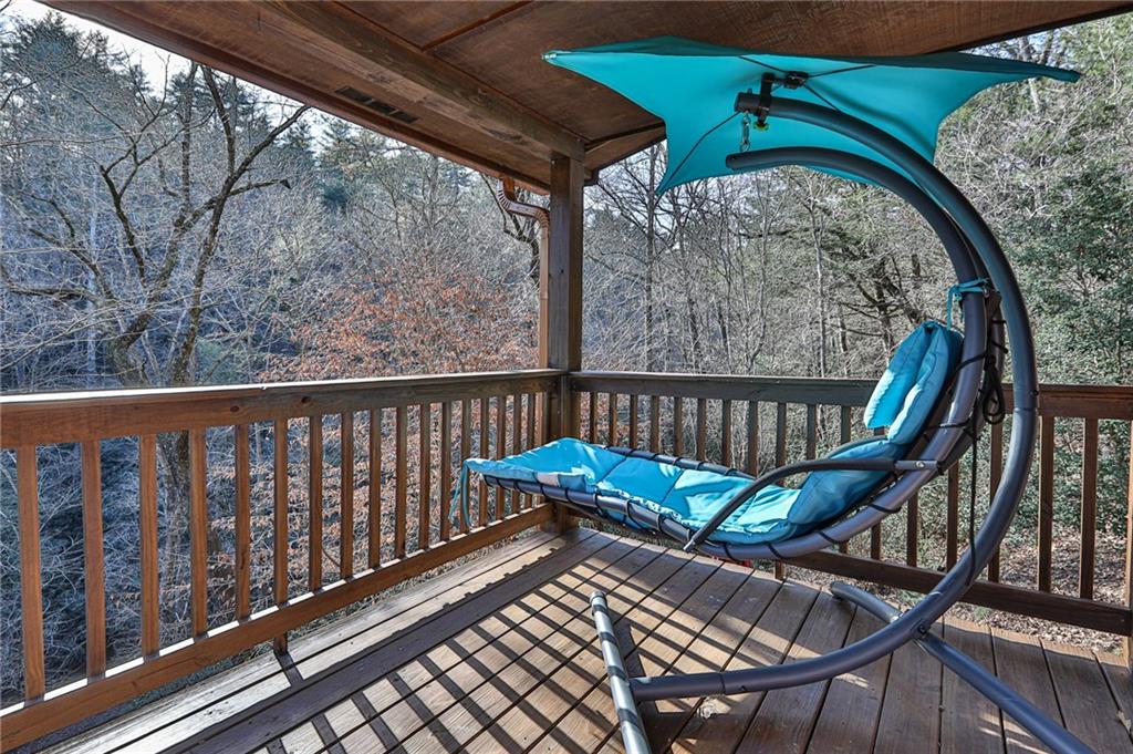 Ellijay, Georgia, 30540, United States, 3 Bedrooms Bedrooms, ,3 BathroomsBathrooms,Residential,For Sale,1923913