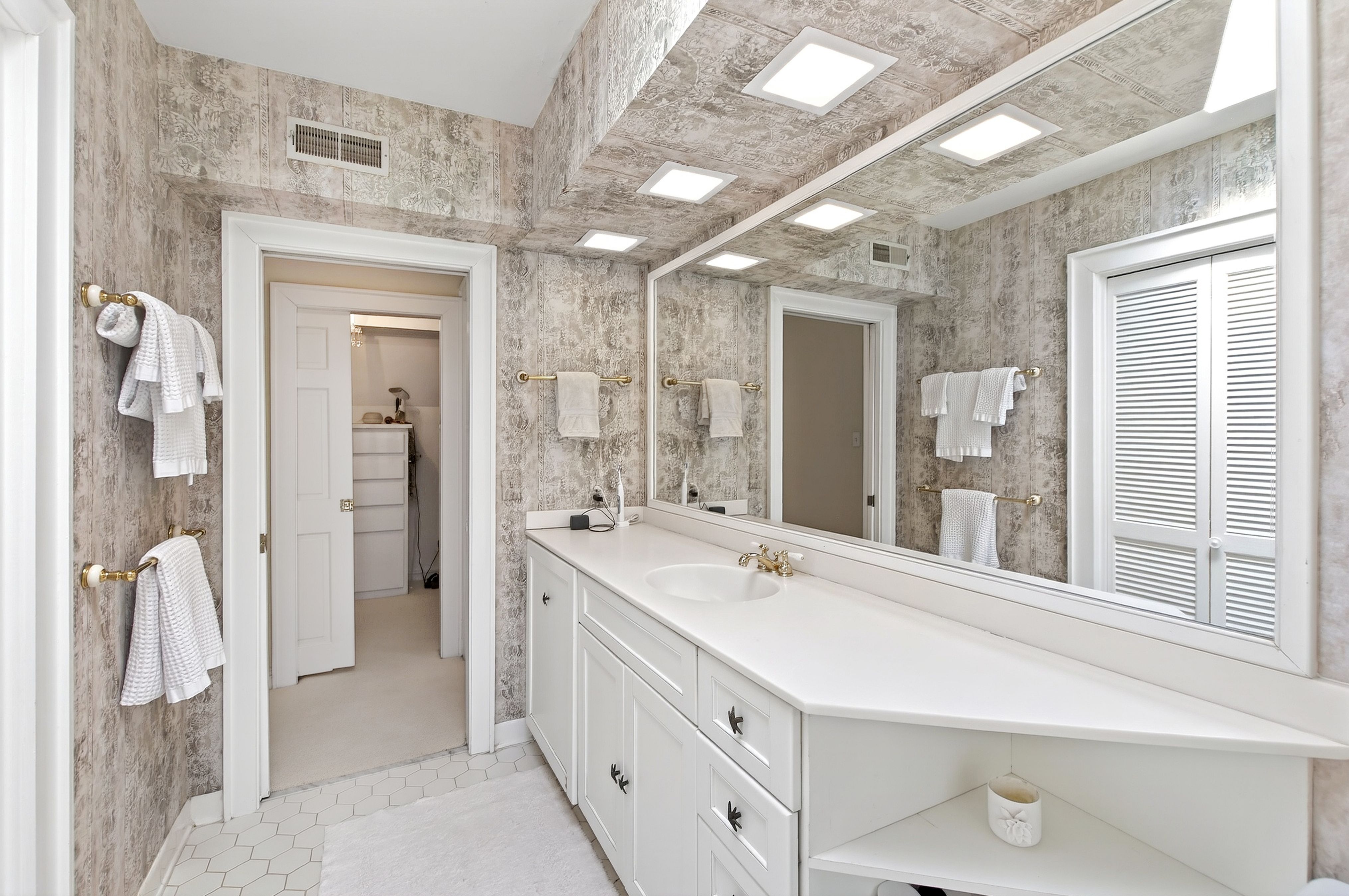  223 Hillcrest Circle, Chapel Hill, NC 27514 - 物件實景