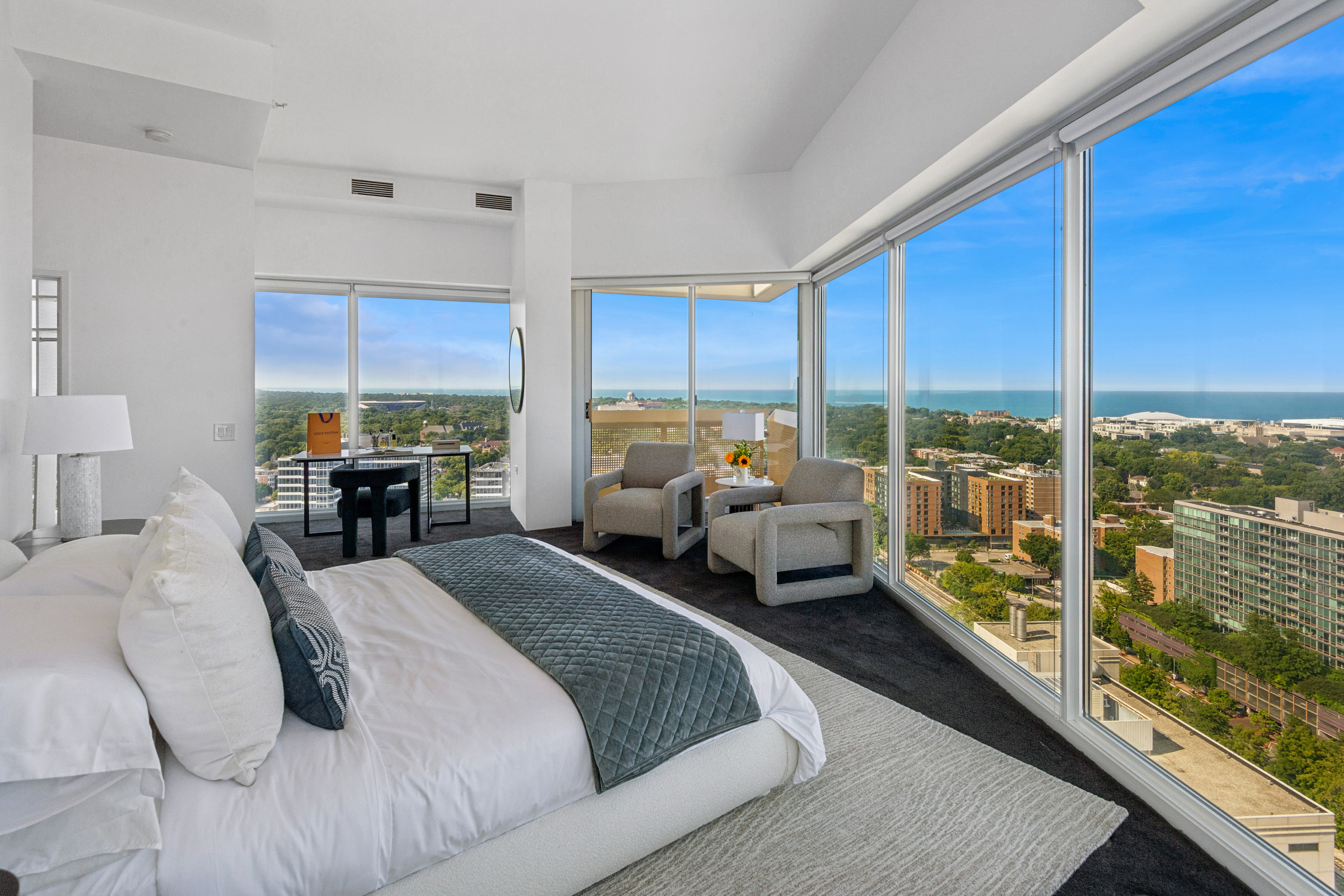  Reimagined Luxury Penthouse Designed by Award-winning Architect David Hovey - 物件實景