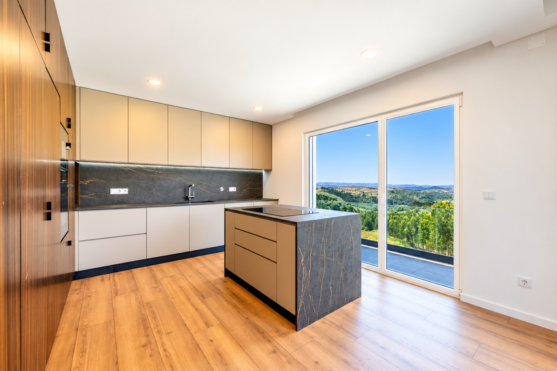  House, 4 bedrooms, for Sale - 物件實景