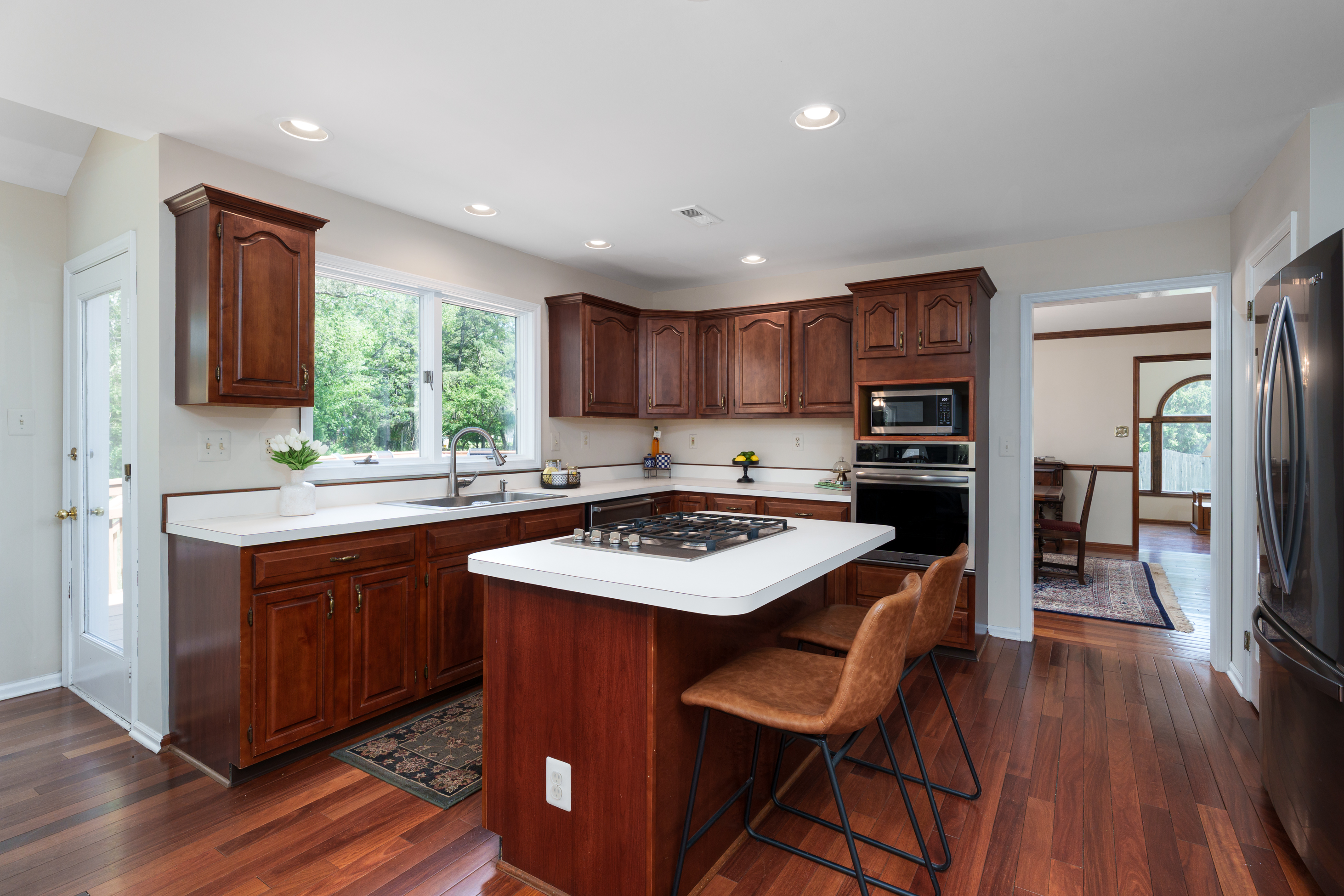  Stately West Windsor Home Near Princeton - 物件實景
