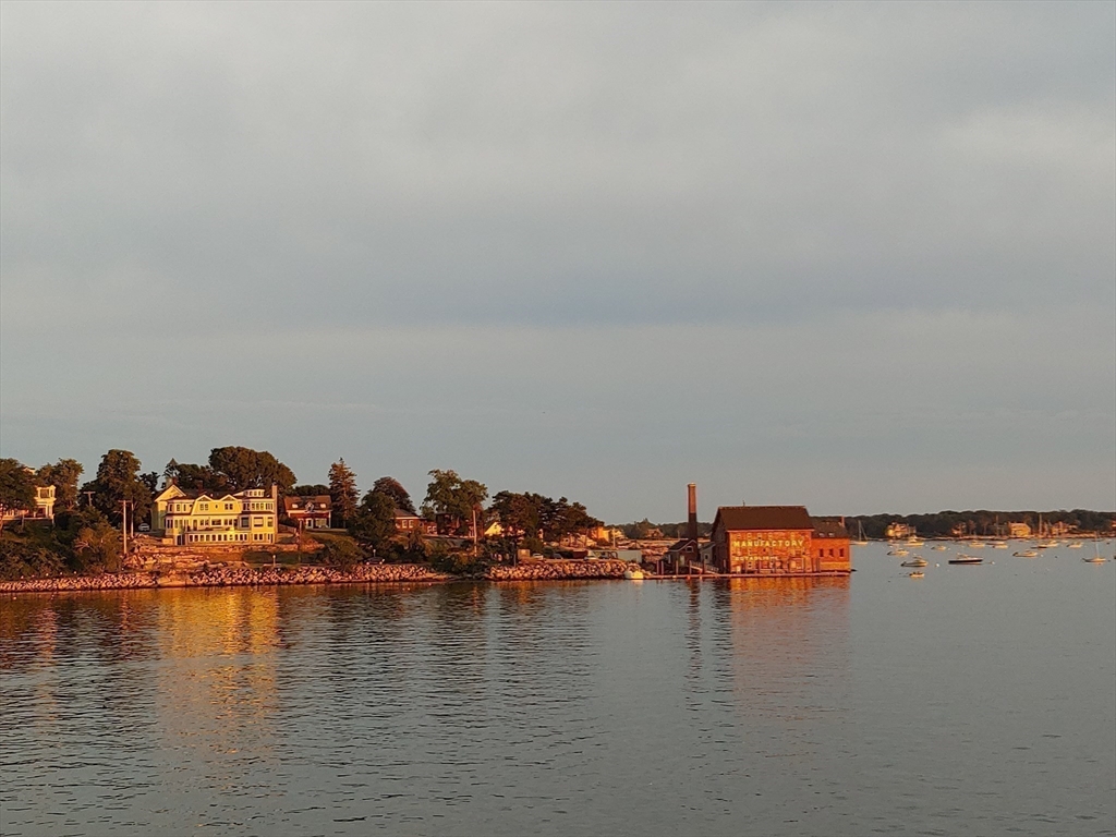 Gloucester, Massachusetts, 01930, United States, 3 Bedrooms Bedrooms, ,1 BathroomBathrooms,Residential,For Sale,2003205