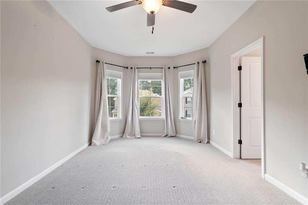 Buford, Georgia, 30519, United States, 5 Bedrooms Bedrooms, ,4 BathroomsBathrooms,Residential,For Sale,1896602