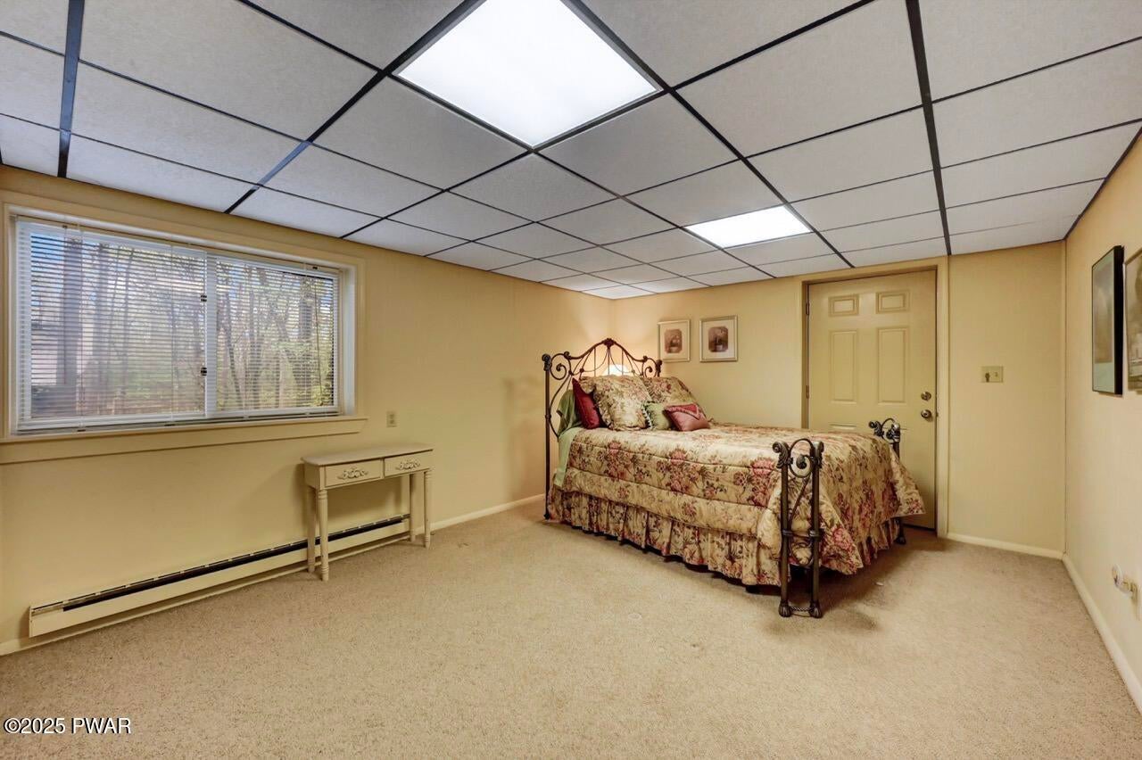 Lords Valley, Pennsylvania, 18428, United States, 5 Bedrooms Bedrooms, ,3 BathroomsBathrooms,Residential,For Sale,1977416