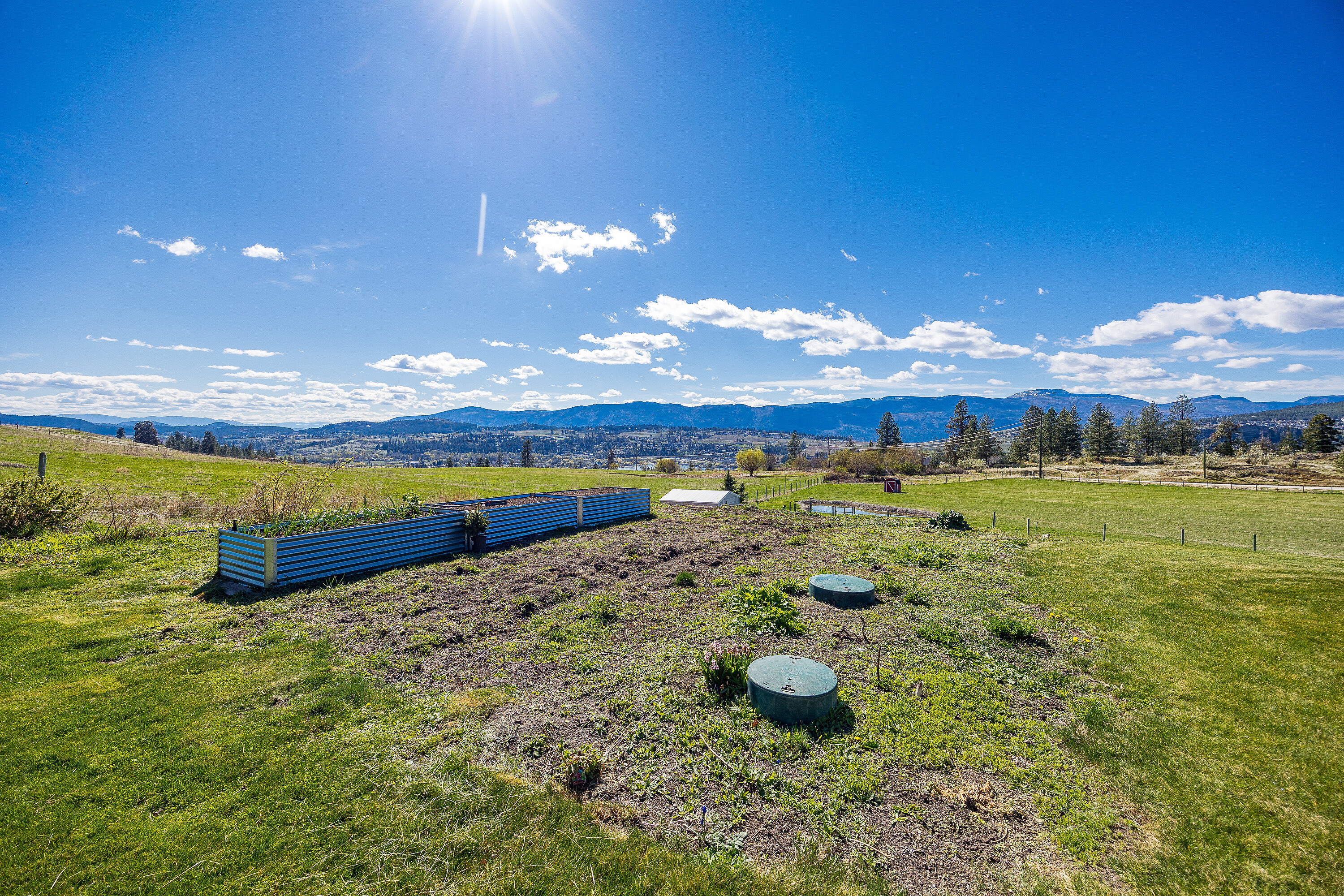  Lakeview Estate - 物件實景