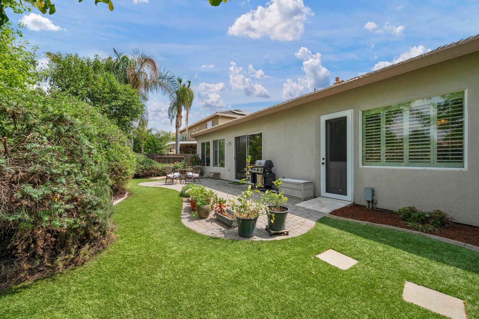 Visalia, California, 93291, United States, 4 Bedrooms Bedrooms, ,3 BathroomsBathrooms,Residential,For Sale,2009986