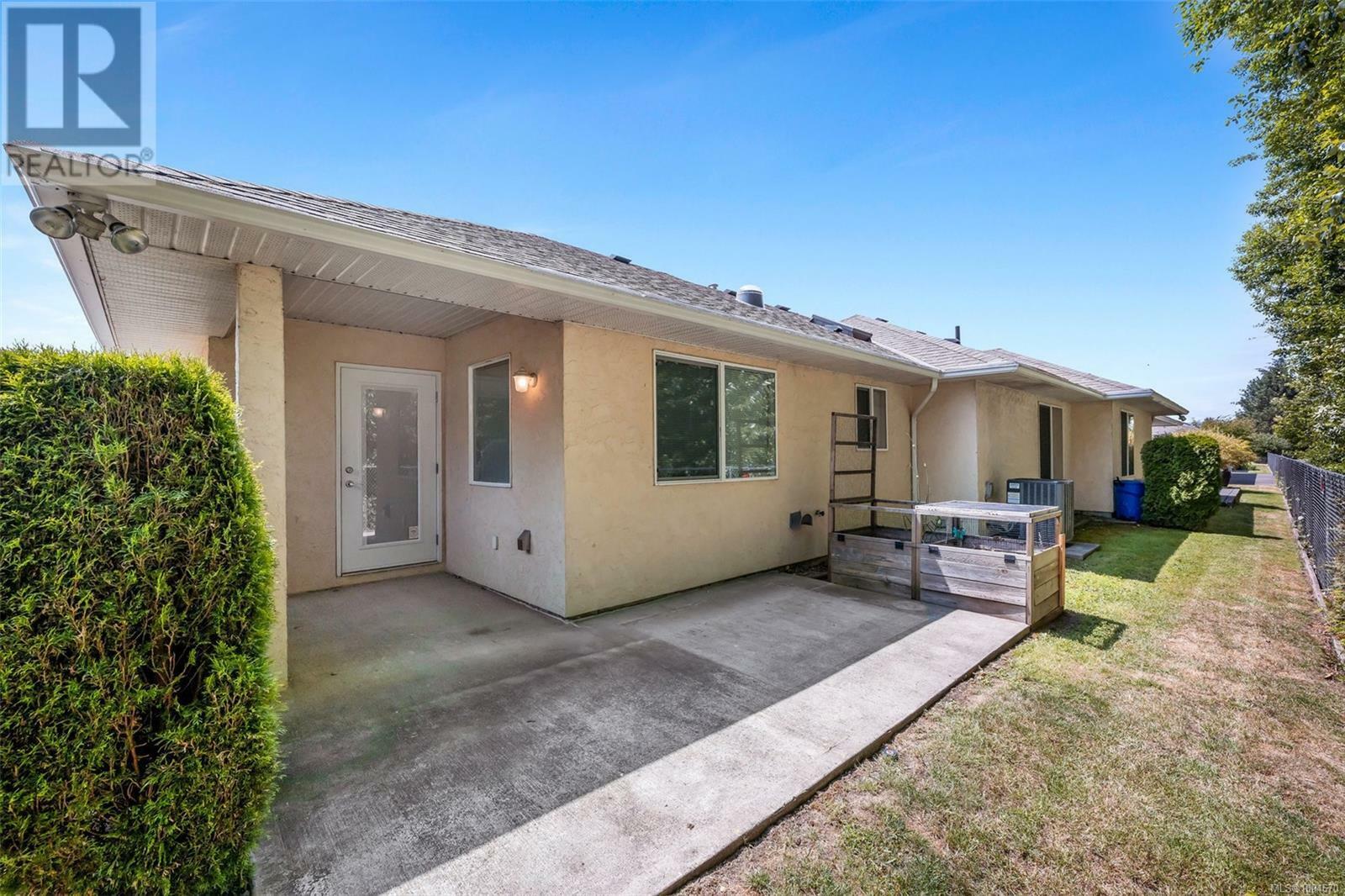 DUNCAN, British Columbia, V9L 2S2, CA, 2 Bedrooms Bedrooms, ,2 BathroomsBathrooms,Residential,For Sale,1875397