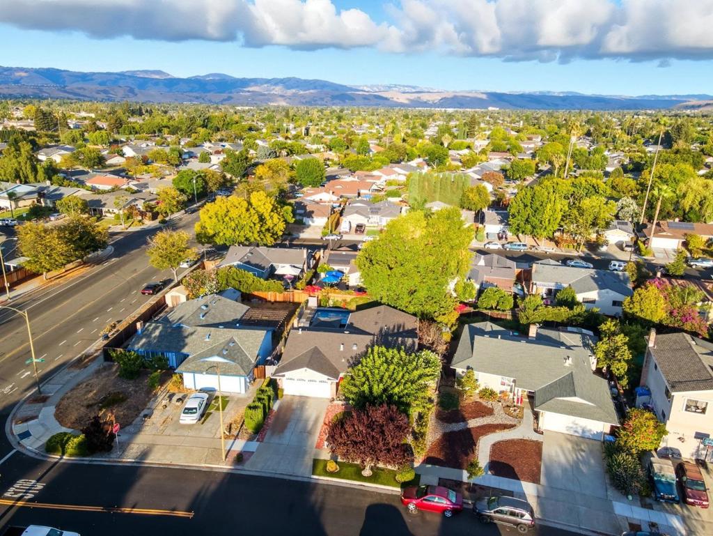 San Jose, California, 95123, United States, 3 Bedrooms Bedrooms, ,2 BathroomsBathrooms,Residential,For Sale,1975297