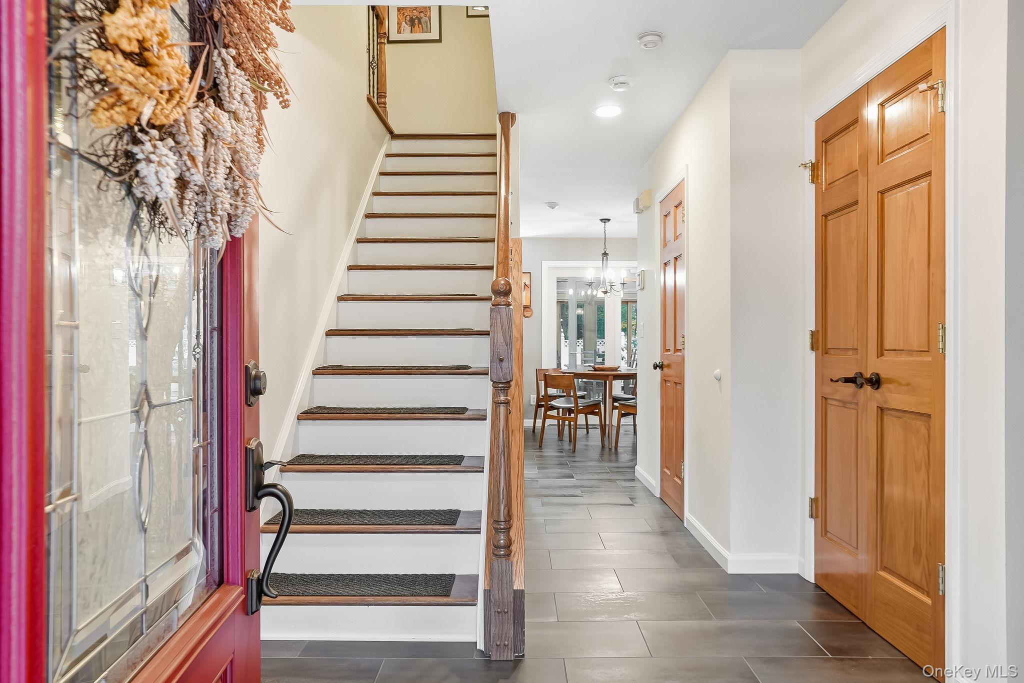 Cortlandt Manor, New York, 10567, United States, 4 Bedrooms Bedrooms, ,3 BathroomsBathrooms,Residential,For Sale,1987823