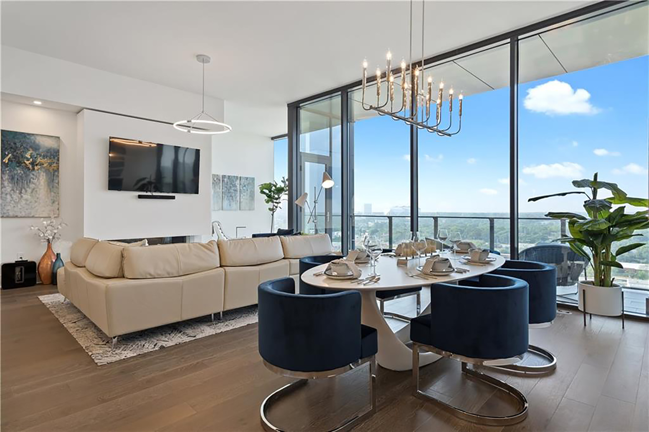 Penthouse Condo Overlooking West Midtown - 物件實景