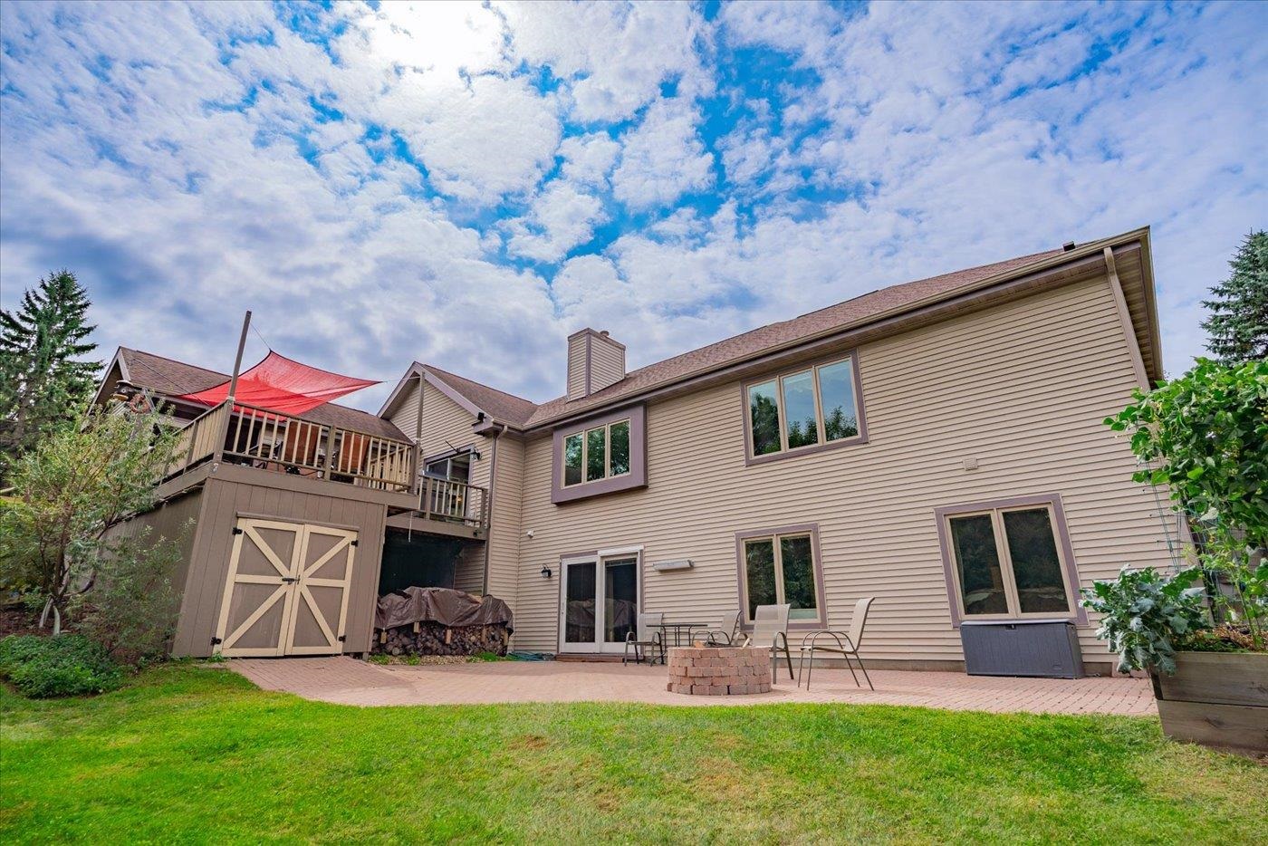 Fitchburg, Wisconsin, 53711, United States, 4 Bedrooms Bedrooms, ,4 BathroomsBathrooms,Residential,For Sale,1977409