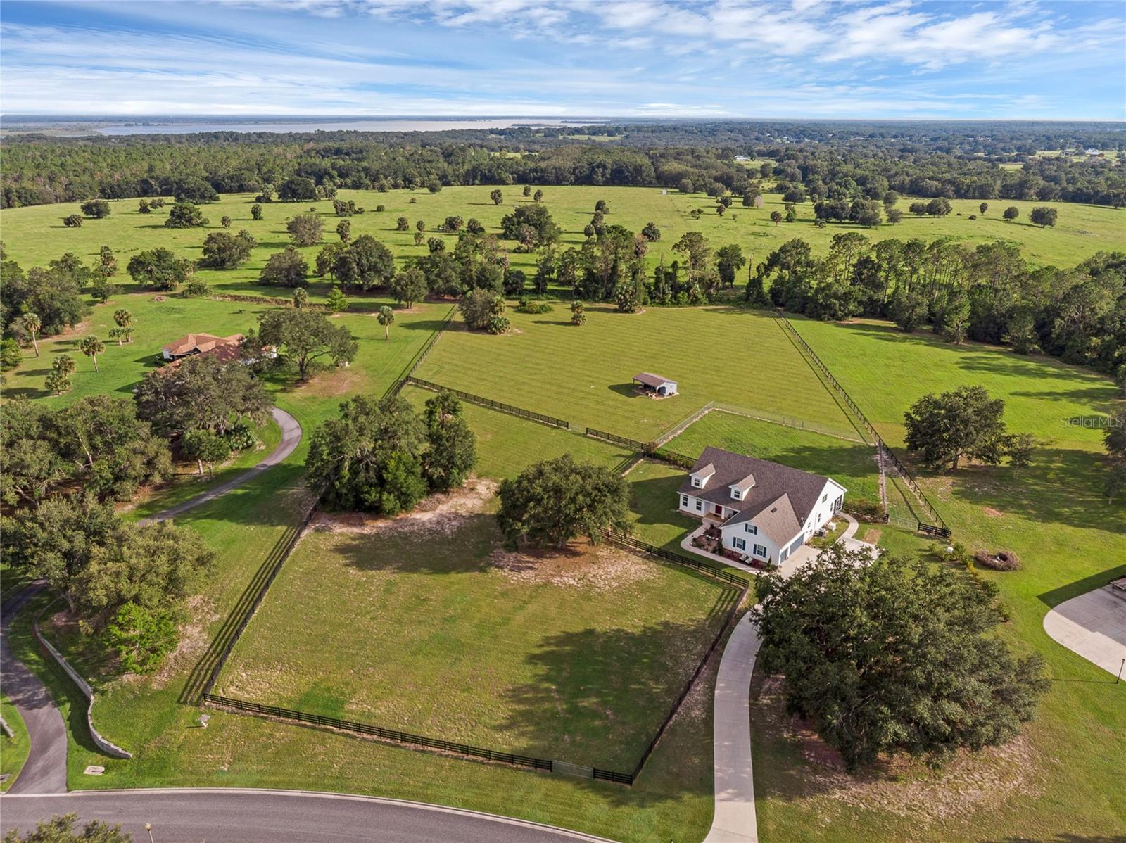 WEIRSDALE, Florida, 32195, United States, 5 Bedrooms Bedrooms, ,3 BathroomsBathrooms,Residential,For Sale,1921300