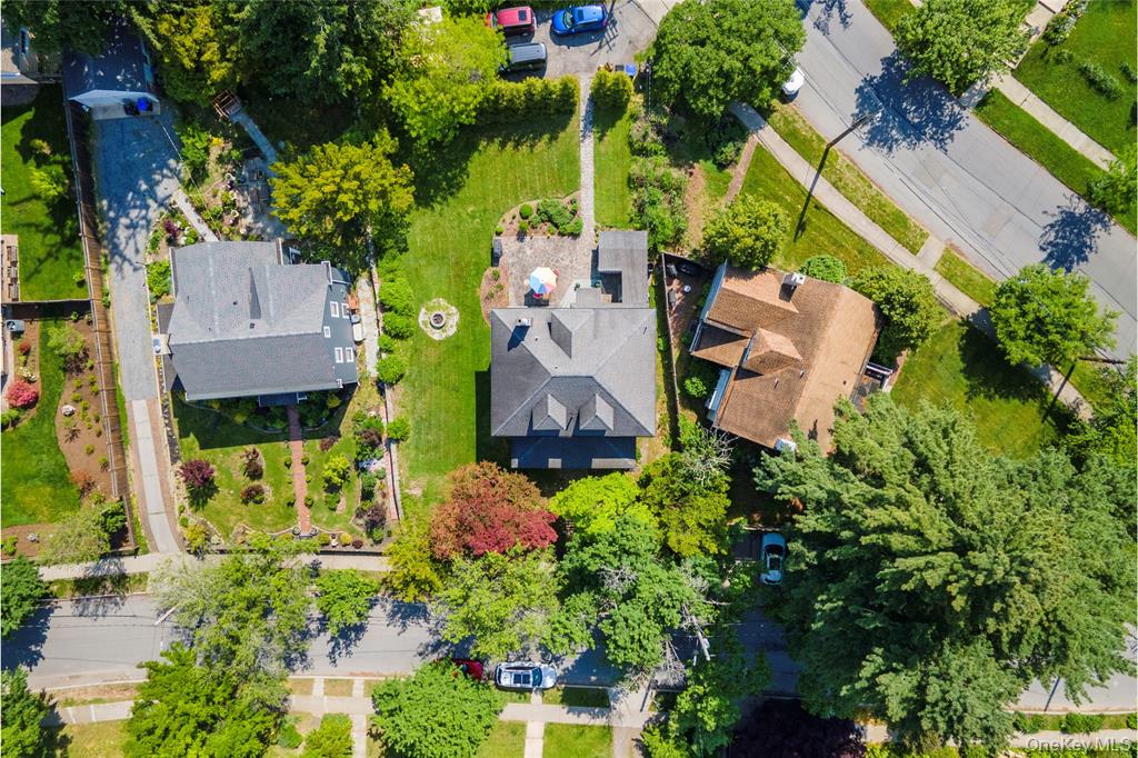 Poughkeepsie, New York, 12601, United States, 4 Bedrooms Bedrooms, ,4 BathroomsBathrooms,Residential,For Sale,2048536
