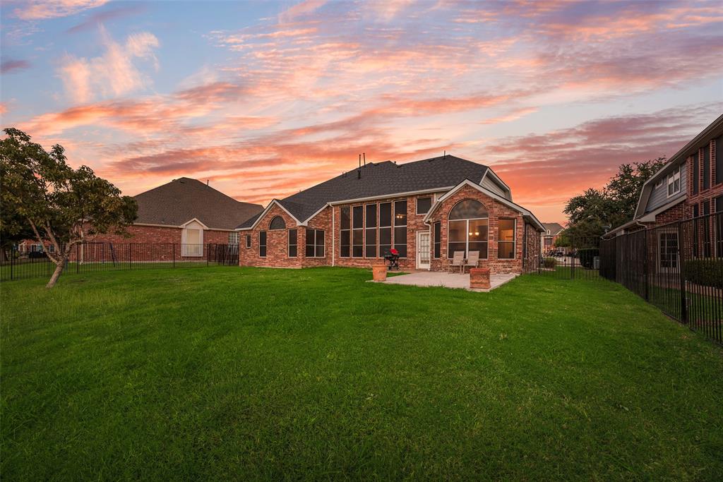 Rowlett, Texas, 75089, United States, 5 Bedrooms Bedrooms, ,4 BathroomsBathrooms,Residential,For Sale,1975725