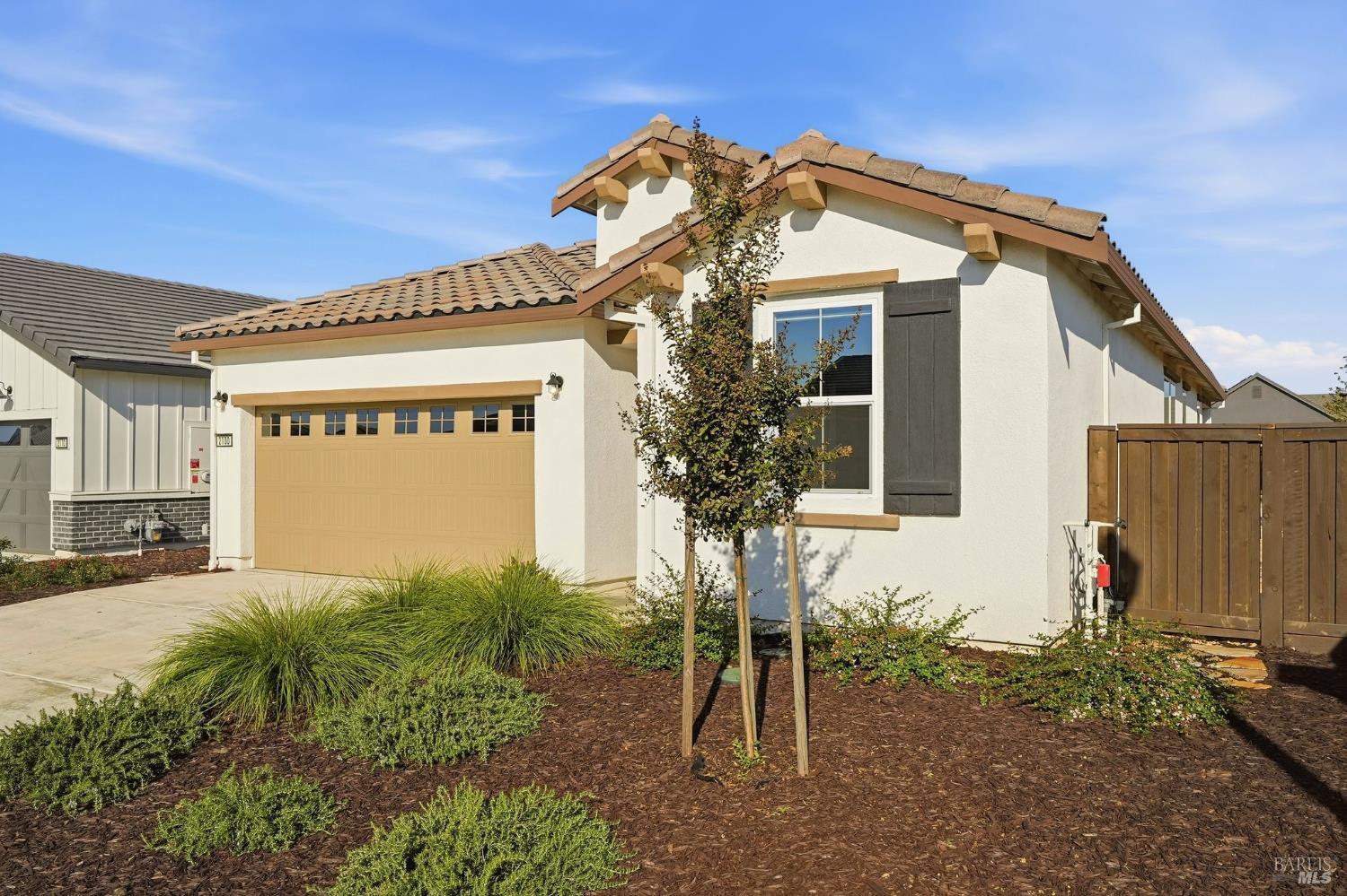 Dixon, California, 95620, United States, 2 Bedrooms Bedrooms, ,2 BathroomsBathrooms,Residential,For Sale,2005407