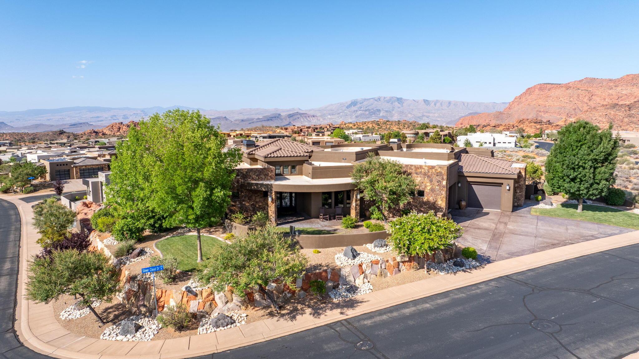 St George, Utah, 84770, United States, 5 Bedrooms Bedrooms, ,7 BathroomsBathrooms,Residential,For Sale,1900533