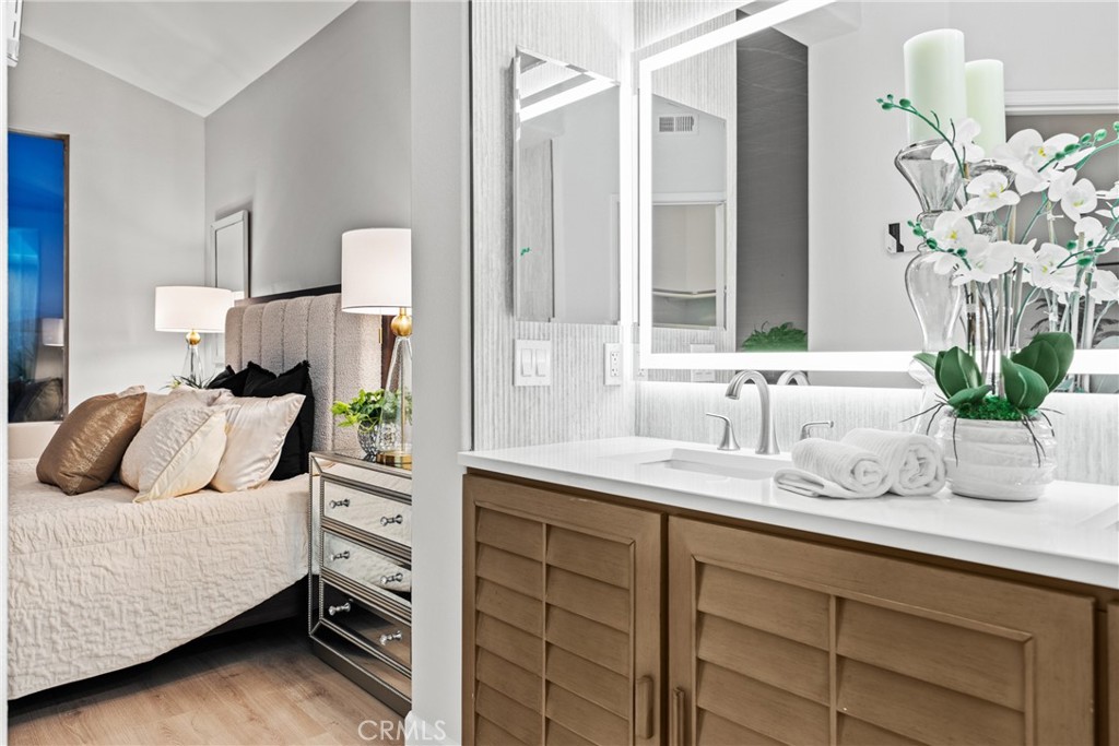 Anaheim Hills, California, 92808, United States, 3 Bedrooms Bedrooms, ,2 BathroomsBathrooms,Residential,For Sale,1989581