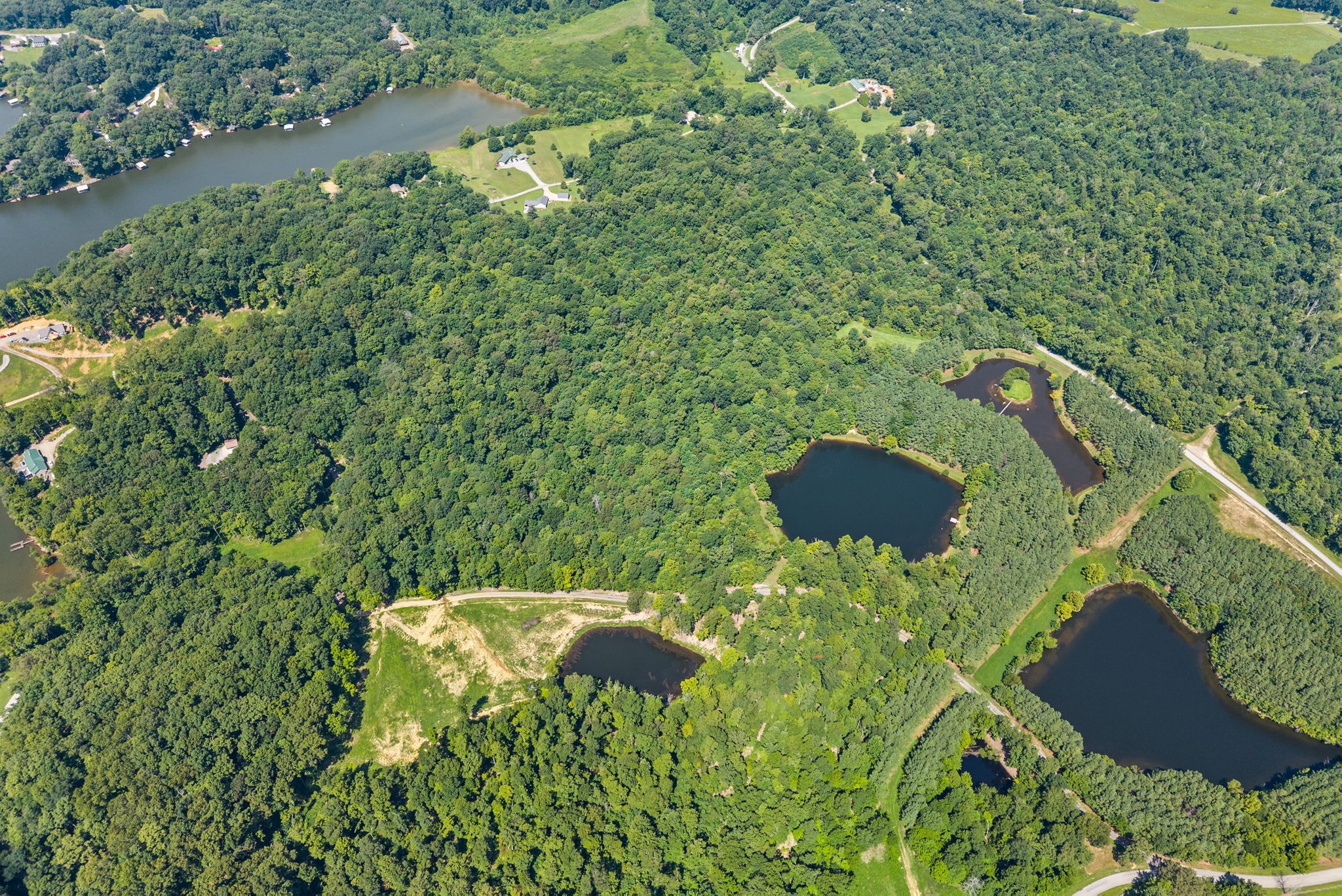 Cadiz, Kentucky, 42211, United States, 4 Bedrooms Bedrooms, ,3 BathroomsBathrooms,Residential,For Sale,1977115
