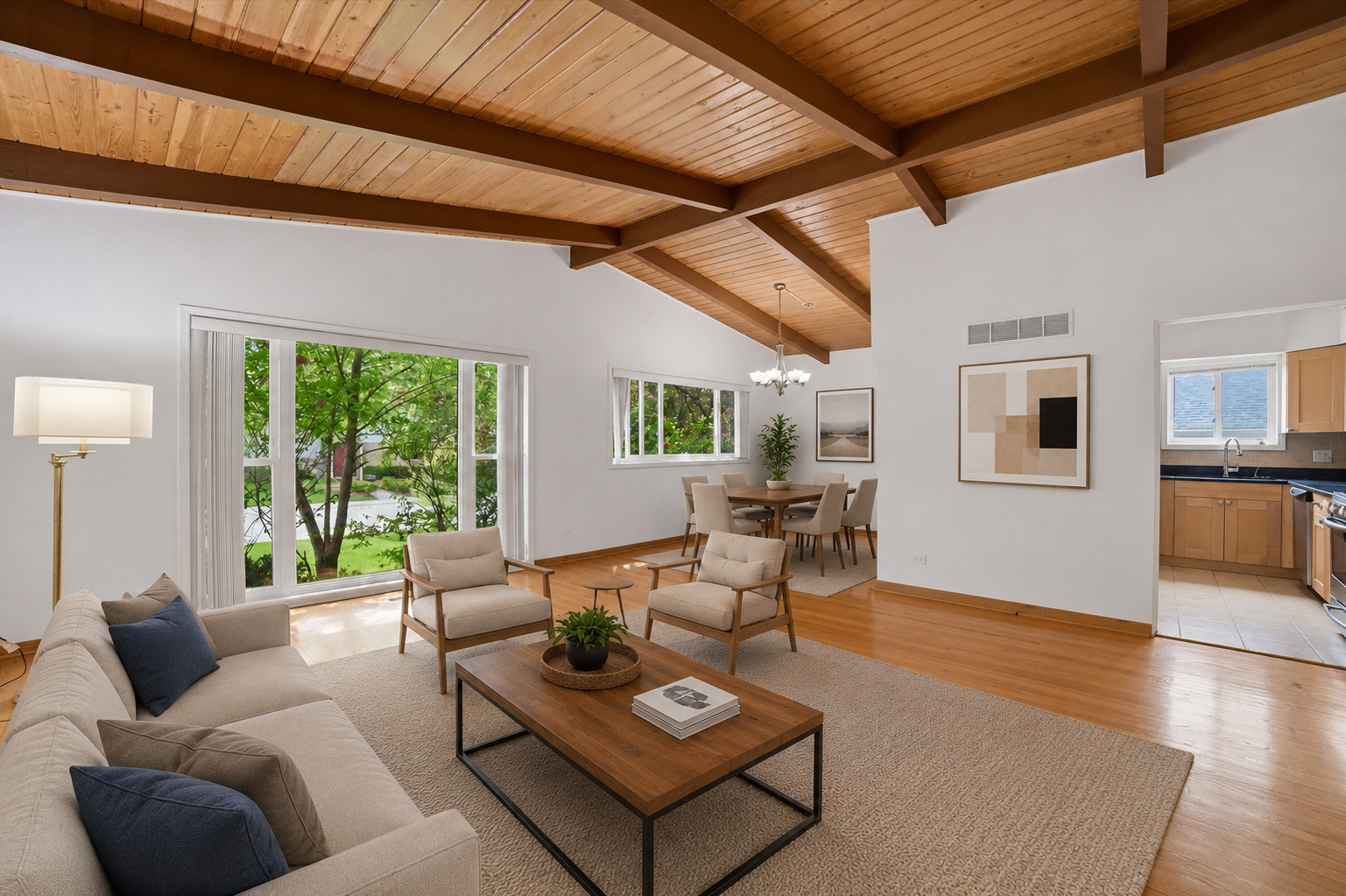 Skokie, Illinois, 60076, United States, 4 Bedrooms Bedrooms, ,2 BathroomsBathrooms,Residential,For Sale,2049150