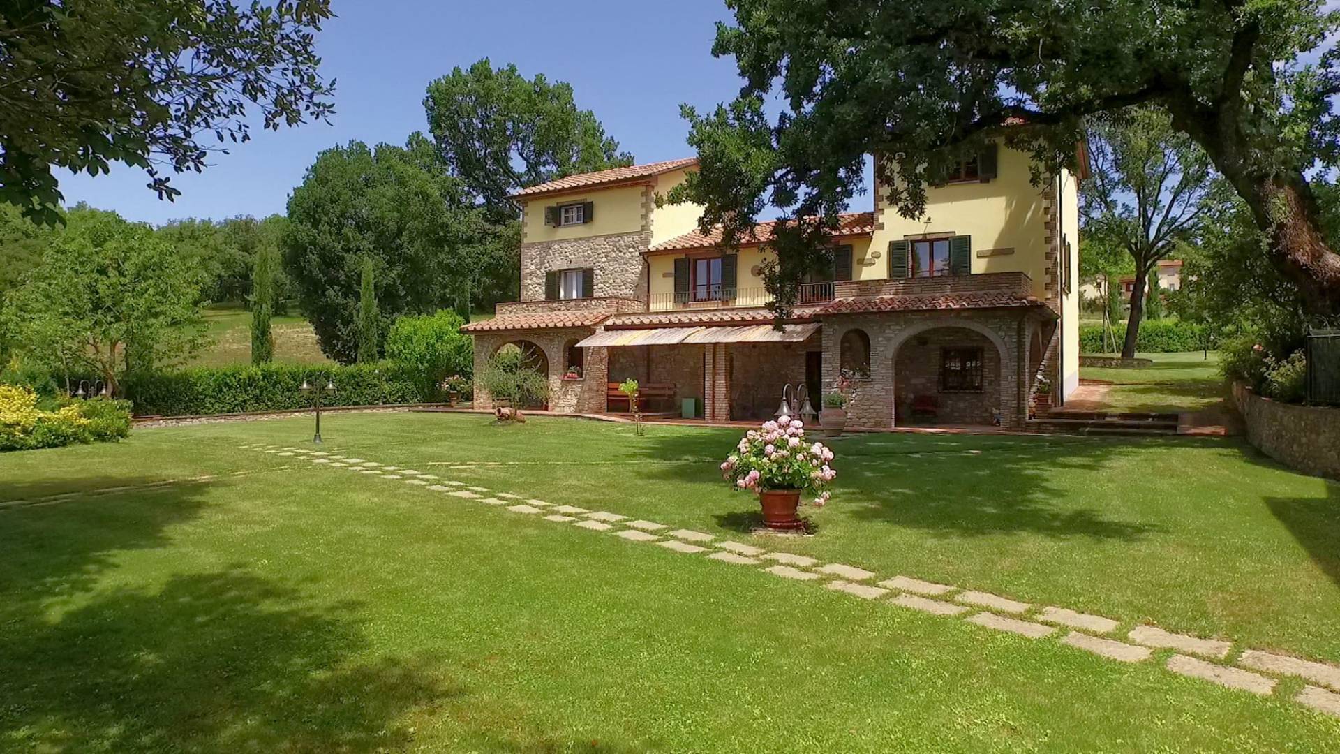 Citerna, Perugia, 06010, IT, 16 Bedrooms Bedrooms, ,16 BathroomsBathrooms,Residential,For Sale,1987896