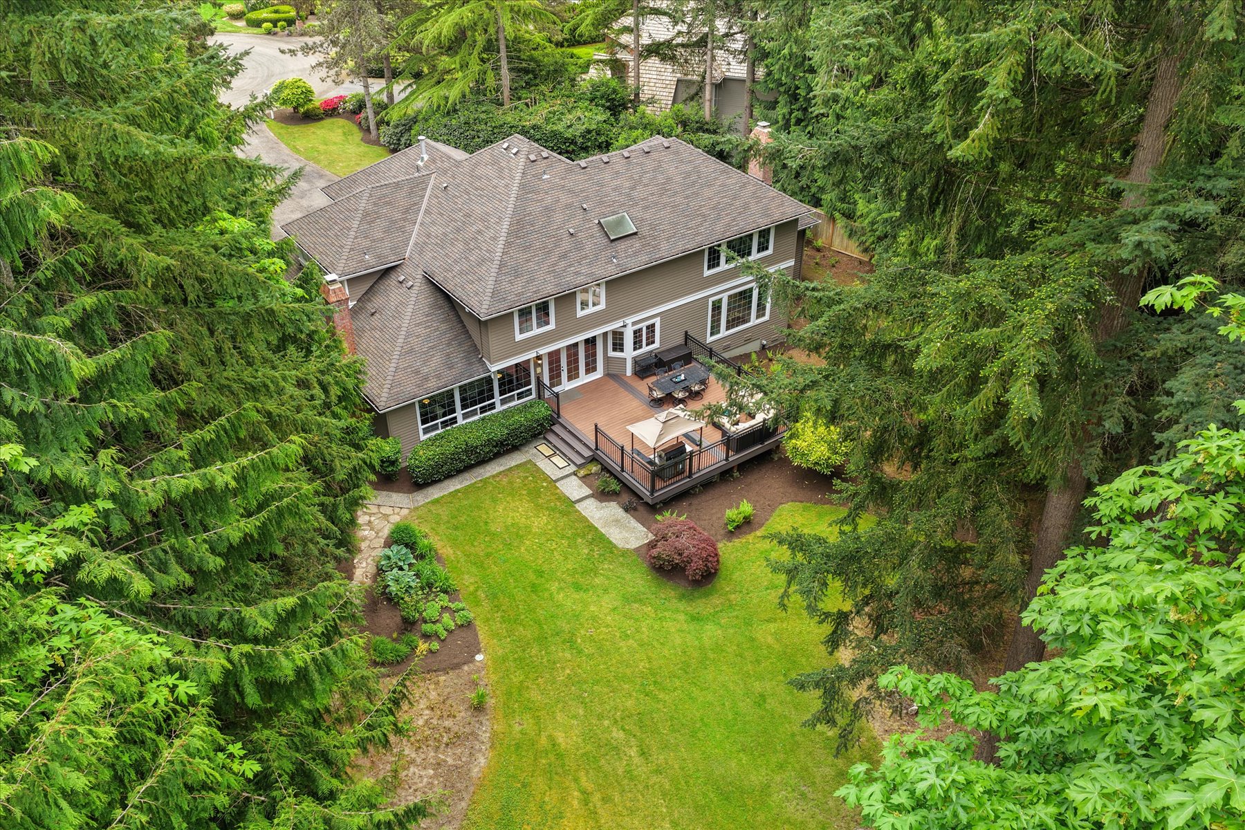  21310 NE 101st Ct, Redmond, WA 98053 - 物件實景