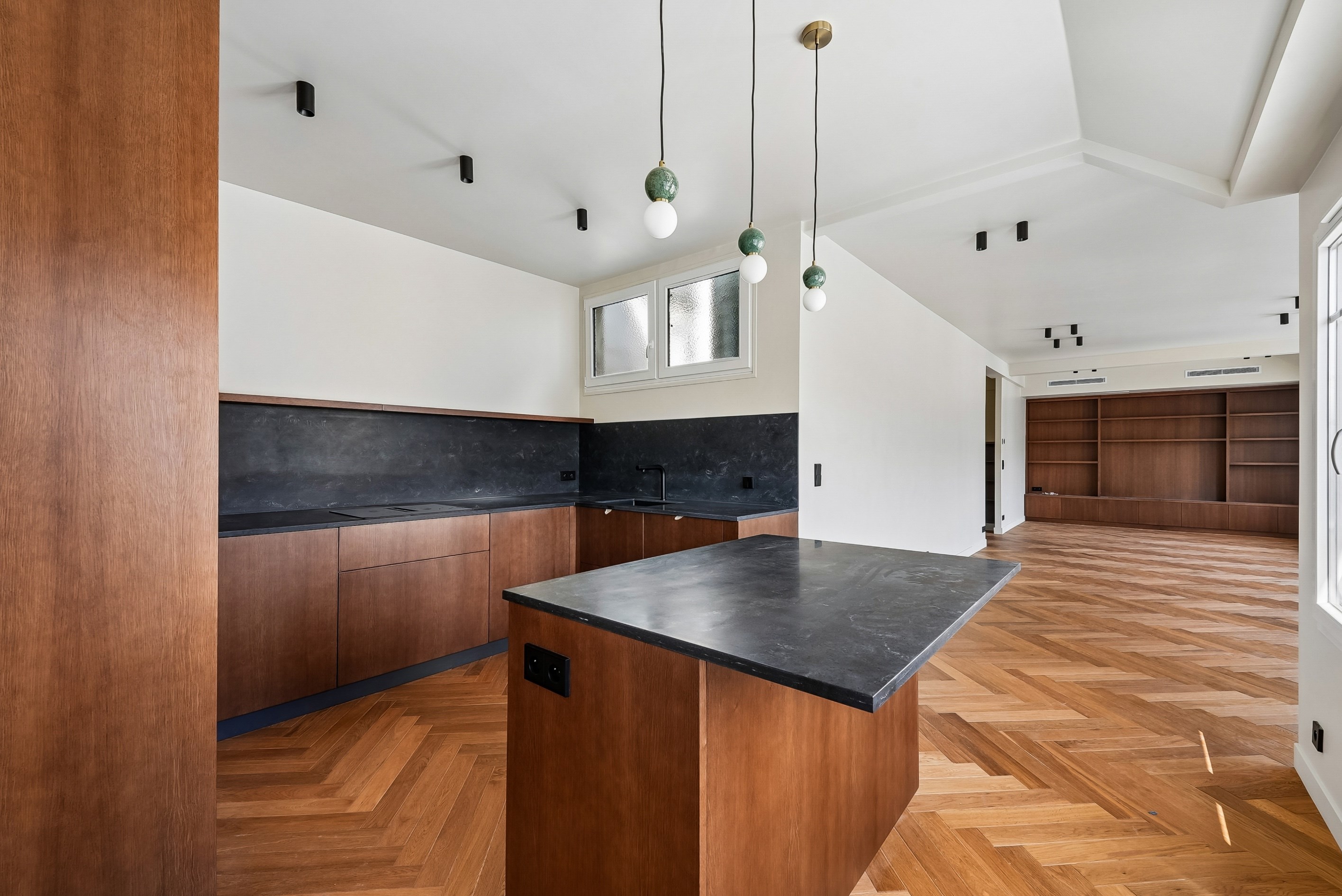  Paris 8th - Place de la Madeleine / top floor duplex apartment - 物件實景