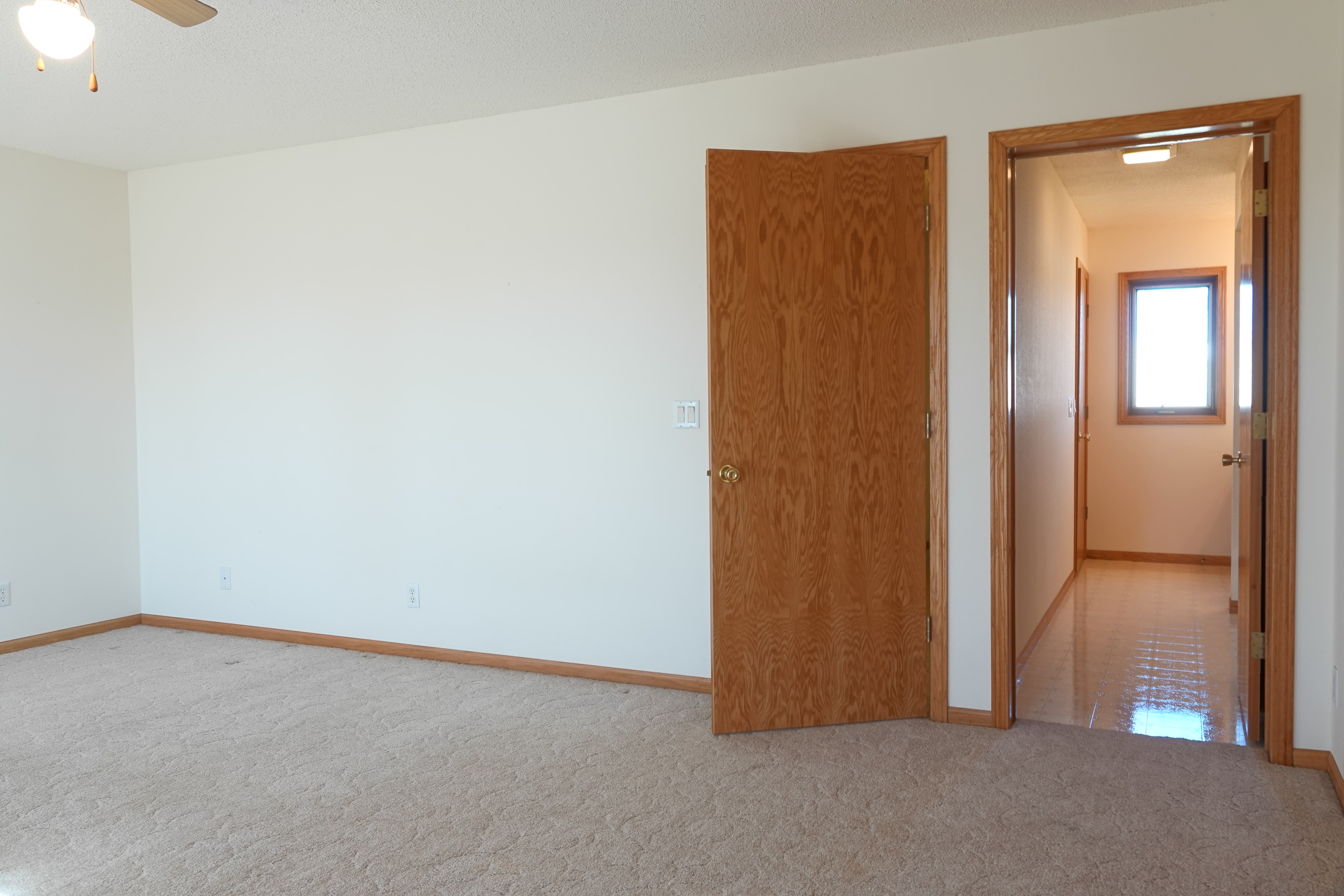 Abbotsford, Wisconsin, 54405, United States, 4 Bedrooms Bedrooms, ,4 BathroomsBathrooms,Residential,For Sale,1977625