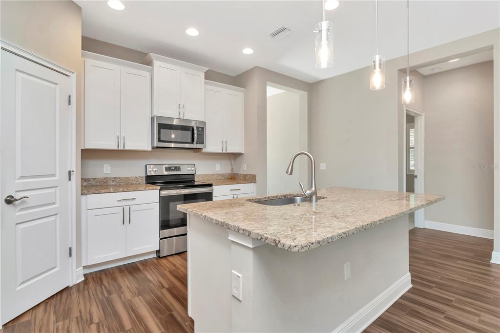 Tampa, Florida, 33604, United States, 3 Bedrooms Bedrooms, ,2 BathroomsBathrooms,Residential,For Sale,1912317