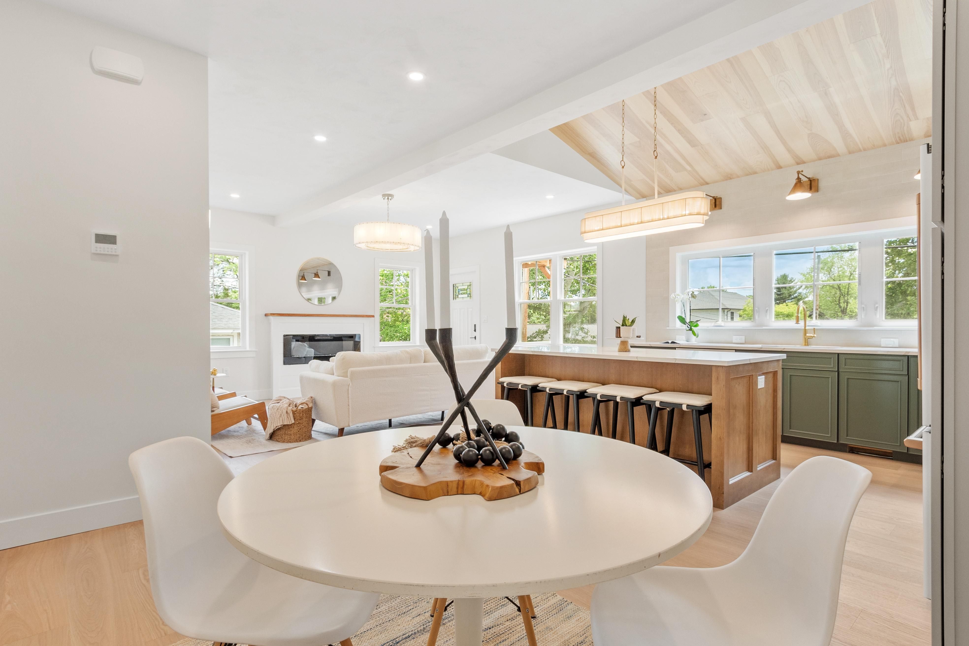  60 Neillian Street, Bedford, MA 01730 - 物件實景
