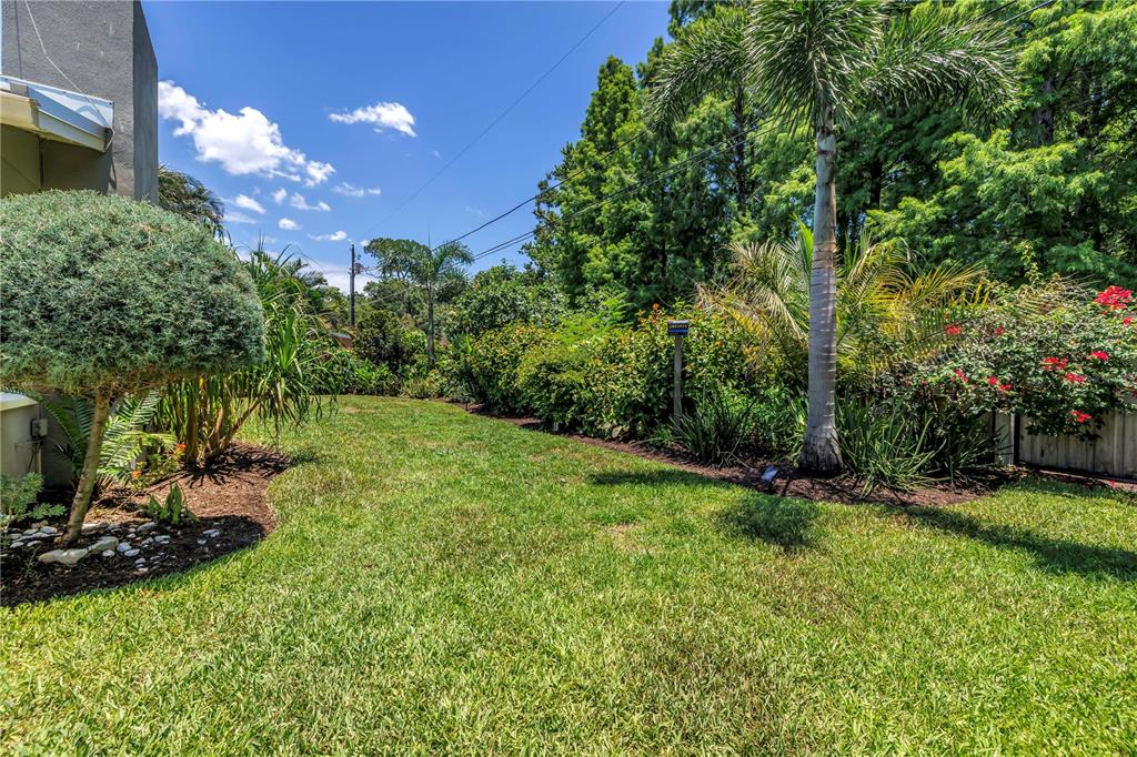 St Petersburg, Florida, 33711, United States, 3 Bedrooms Bedrooms, ,2 BathroomsBathrooms,Residential,For Sale,1862533
