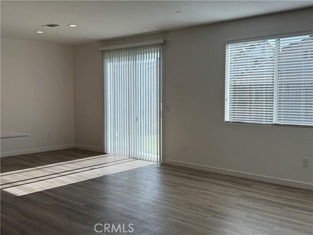 Los Banos, California, 93635, United States, 3 Bedrooms Bedrooms, ,2 BathroomsBathrooms,Residential,For Sale,1881481