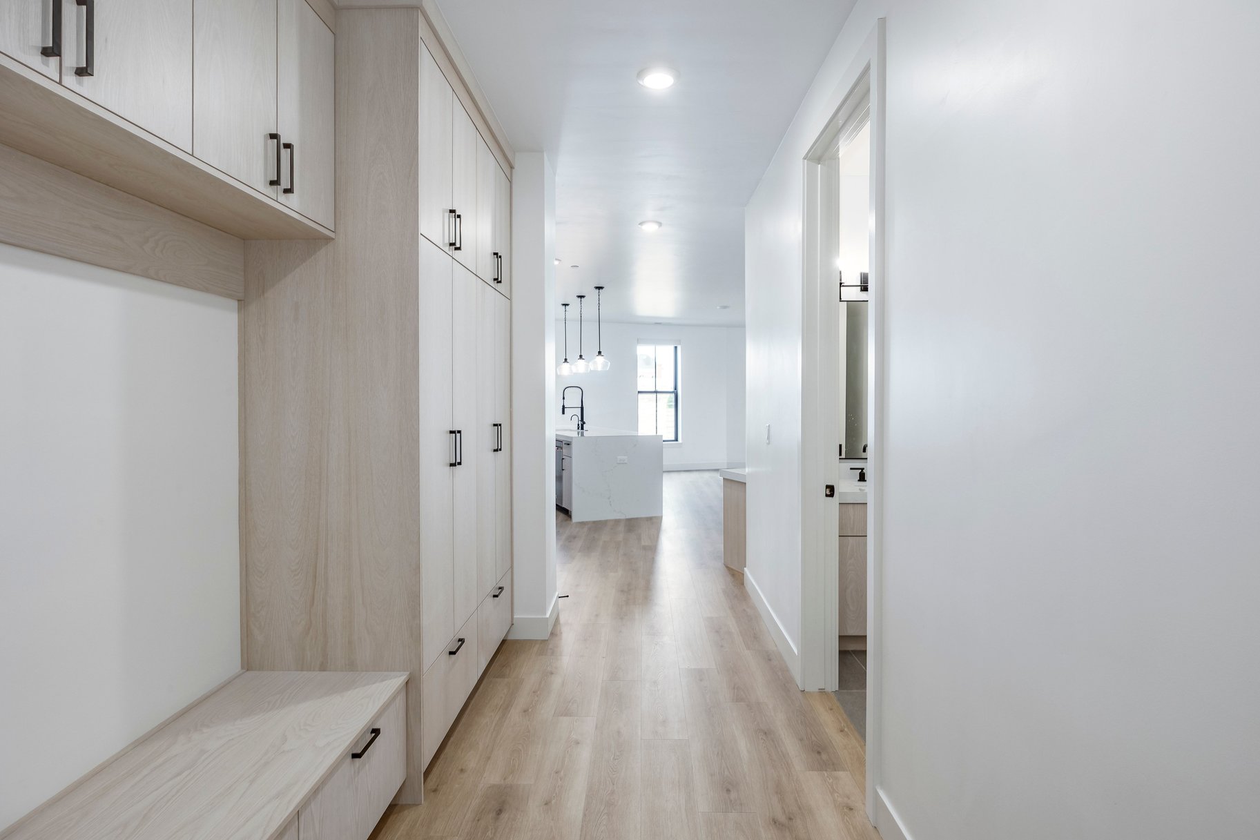  First-Ever Release, Exclusive Private Collection Condo at Apollo Square - 物件實景