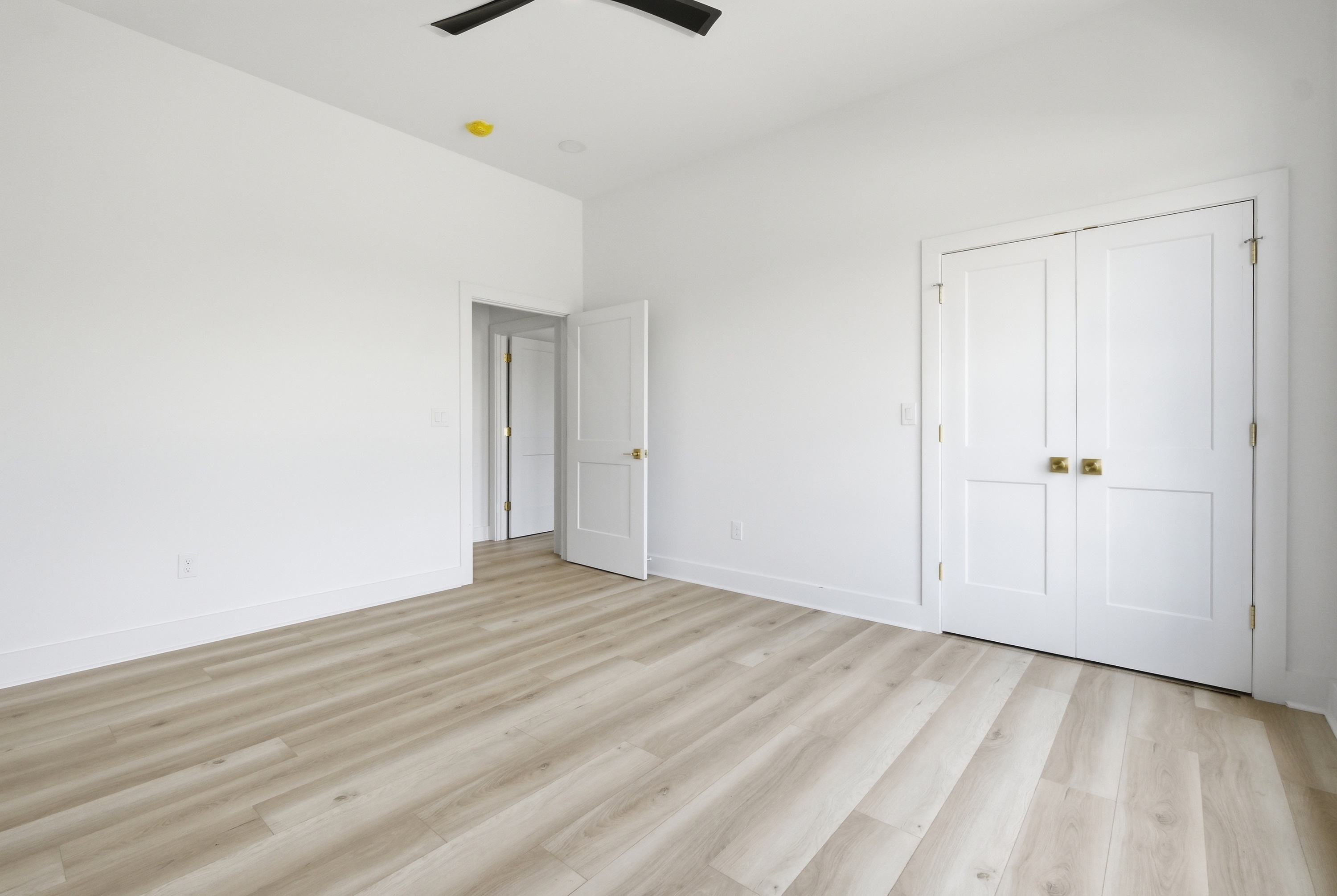  3212 Grand Lakes Drive, Louisville, KY 40299 - 物件實景