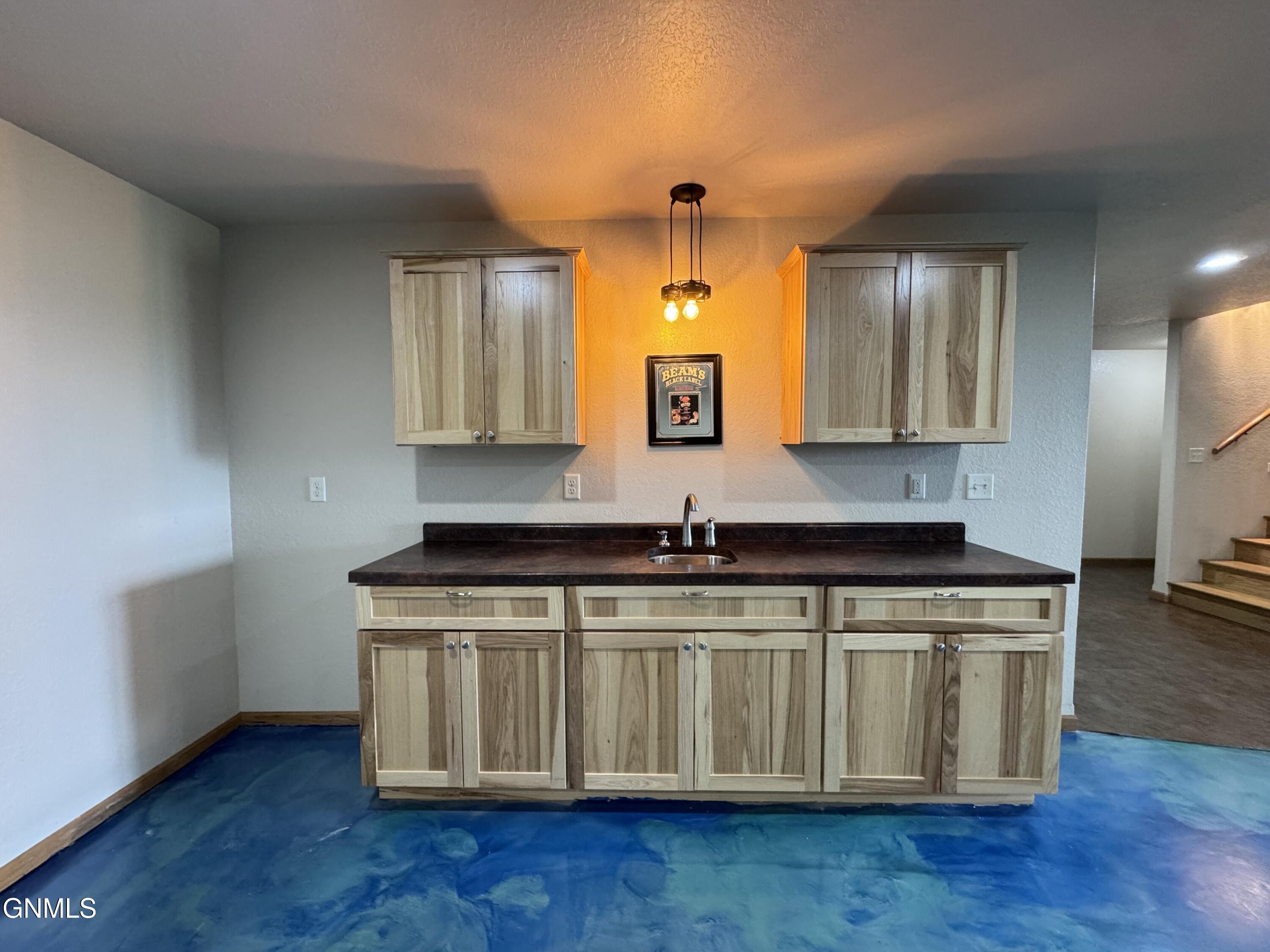 New Salem, North Dakota, 58563, United States, 7 Bedrooms Bedrooms, ,1 BathroomBathrooms,Residential,For Sale,1904775