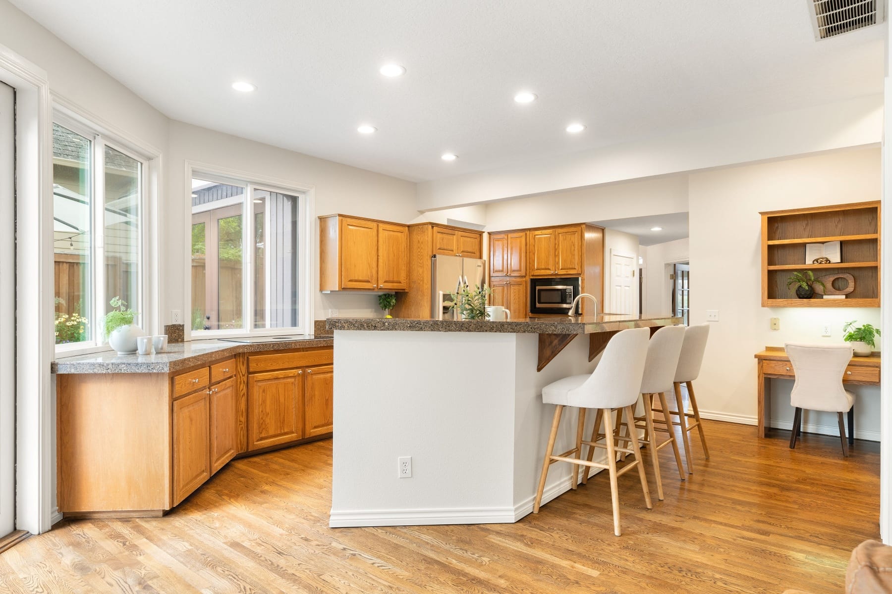  19855 SW 49TH AVE Tualatin, OR 97062 - 物件實景