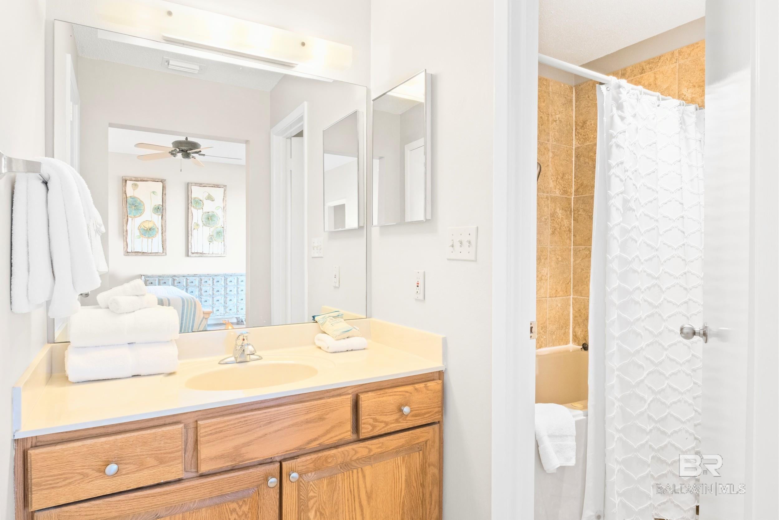 Orange Beach, Alabama, 36561, United States, 3 Bedrooms Bedrooms, ,2 BathroomsBathrooms,Residential,For Sale,1691693
