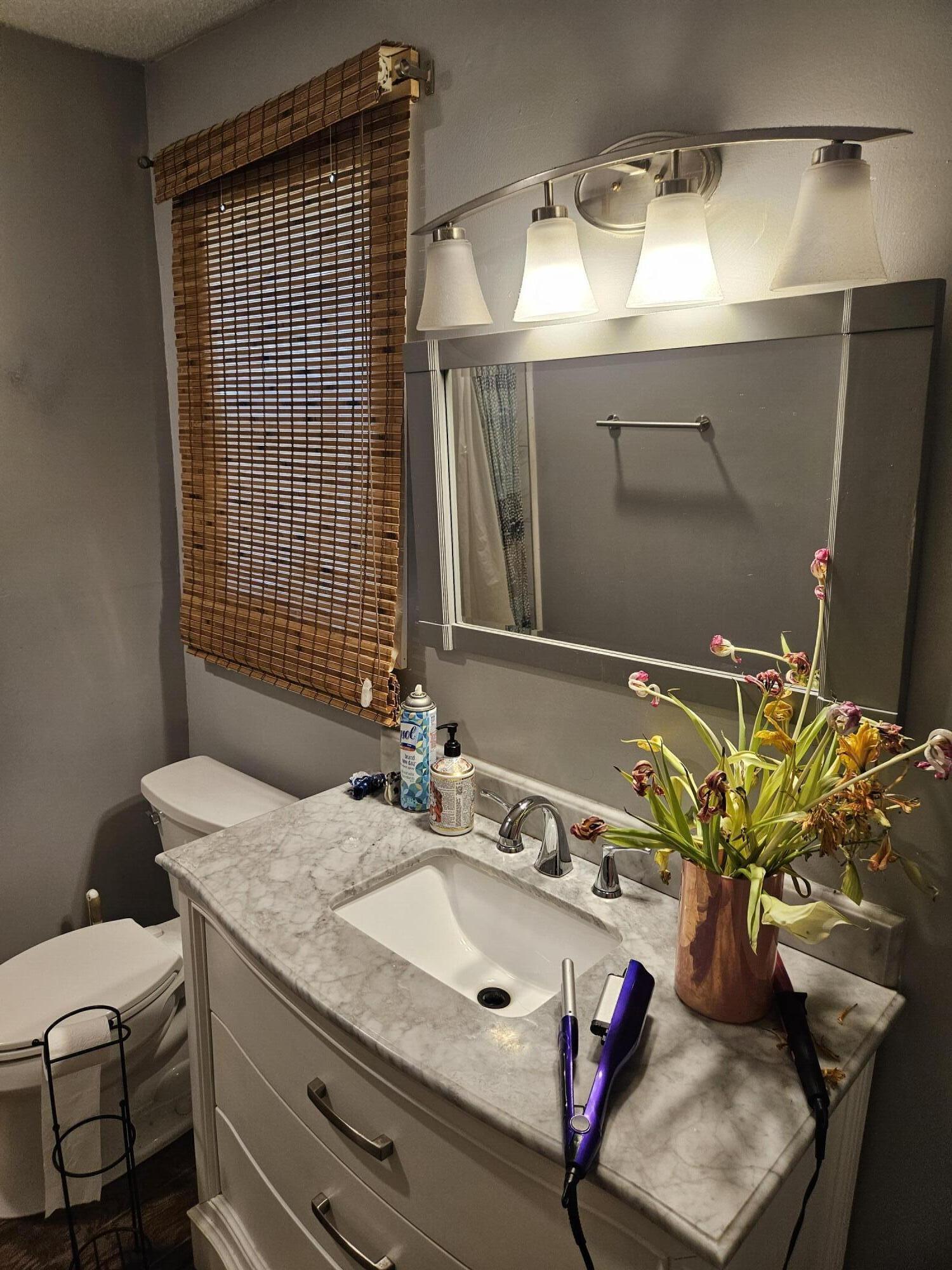 Charleston, South Carolina, 29403, United States, 4 Bedrooms Bedrooms, ,2 BathroomsBathrooms,Residential,For Sale,1977770