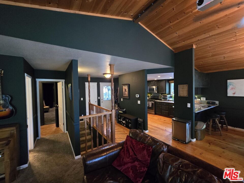 Crestline, California, 92325, United States, 5 Bedrooms Bedrooms, ,3 BathroomsBathrooms,Residential,For Sale,1907137