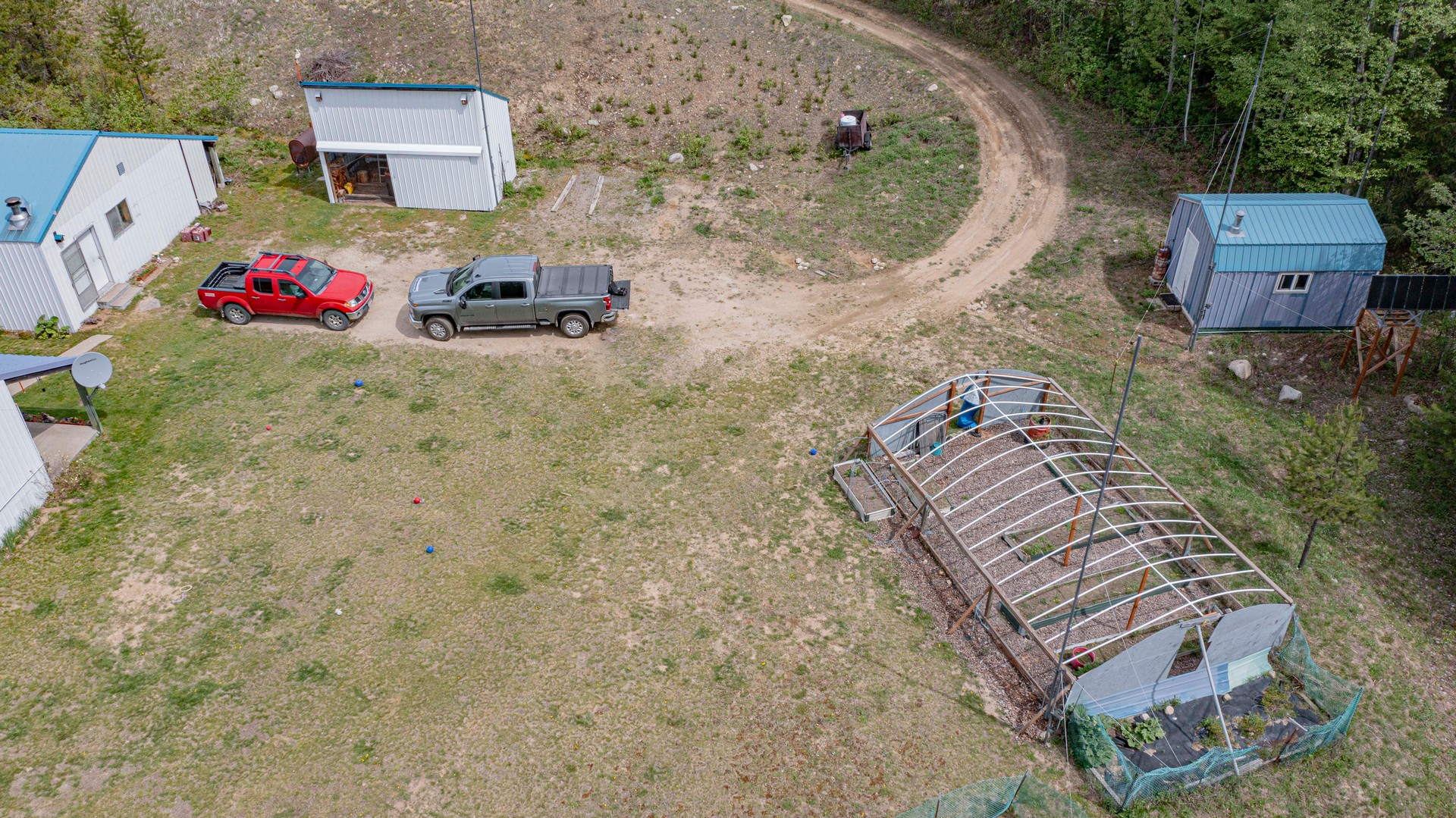 Naples, Idaho, 83847, United States, 2 Bedrooms Bedrooms, ,1 BathroomBathrooms,Residential,For Sale,1979957