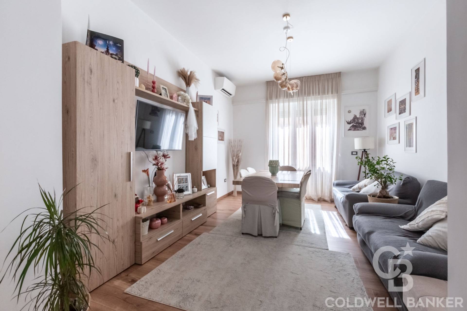 Roma, Roma, 00100, IT, 2 Bedrooms Bedrooms, ,1 BathroomBathrooms,Residential,For Sale,1940335