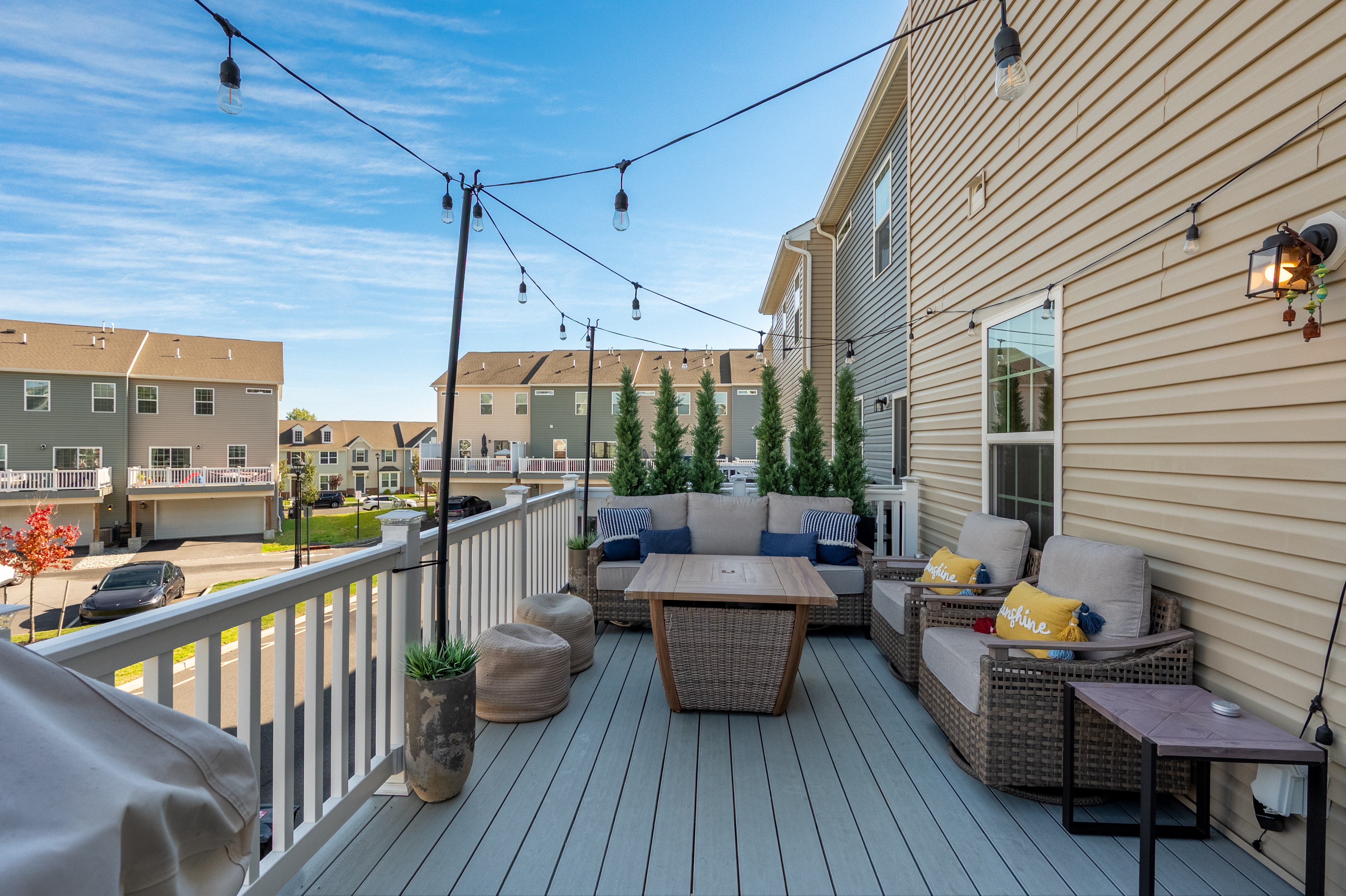  3-Bedroom, 2 full & 2 ½-Bath Townhome at Anchors @Glassworks - 物件實景