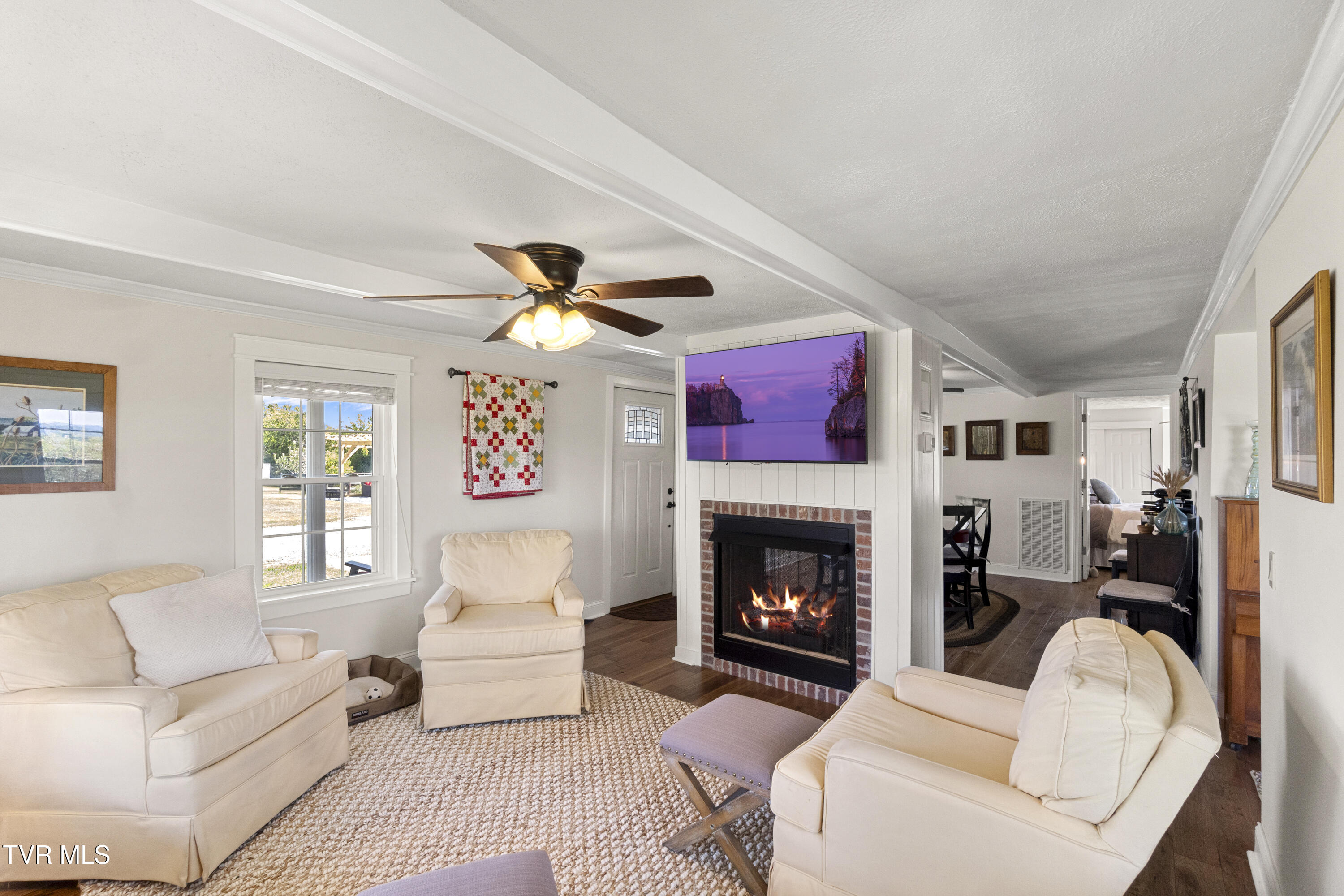 Greeneville, Tennessee, 37745, United States, 3 Bedrooms Bedrooms, ,3 BathroomsBathrooms,Residential,For Sale,2039547