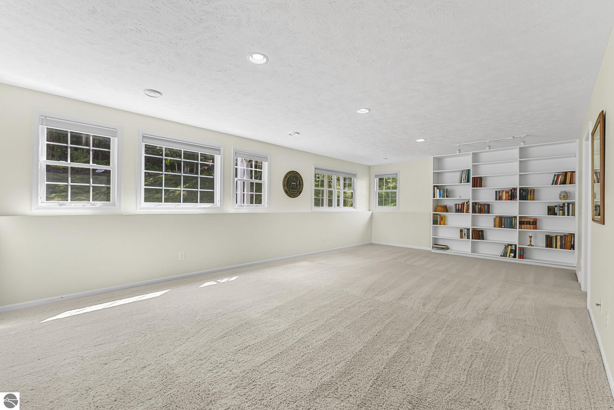 Traverse City, Michigan, 49685, United States, 3 Bedrooms Bedrooms, ,1 BathroomBathrooms,Residential,For Sale,1994223