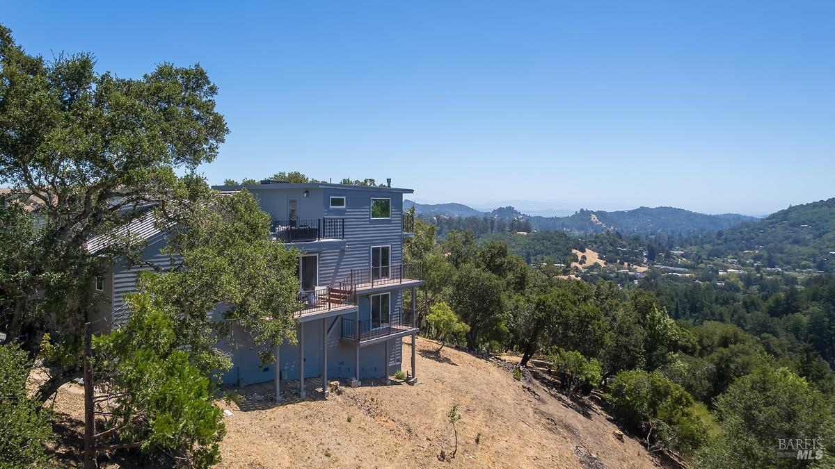 Fairfax, California, 94930, United States, 5 Bedrooms Bedrooms, ,3 BathroomsBathrooms,Residential,For Sale,1933248