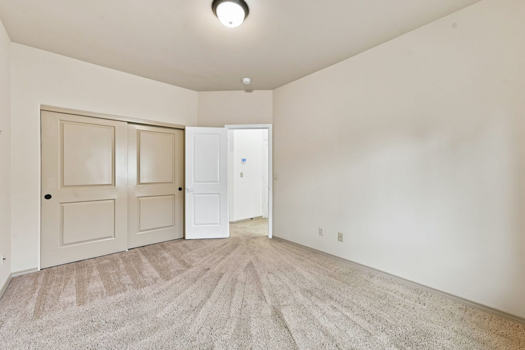  2234 SE Pilatus Lane Bend, OR 97702 - 物件實景
