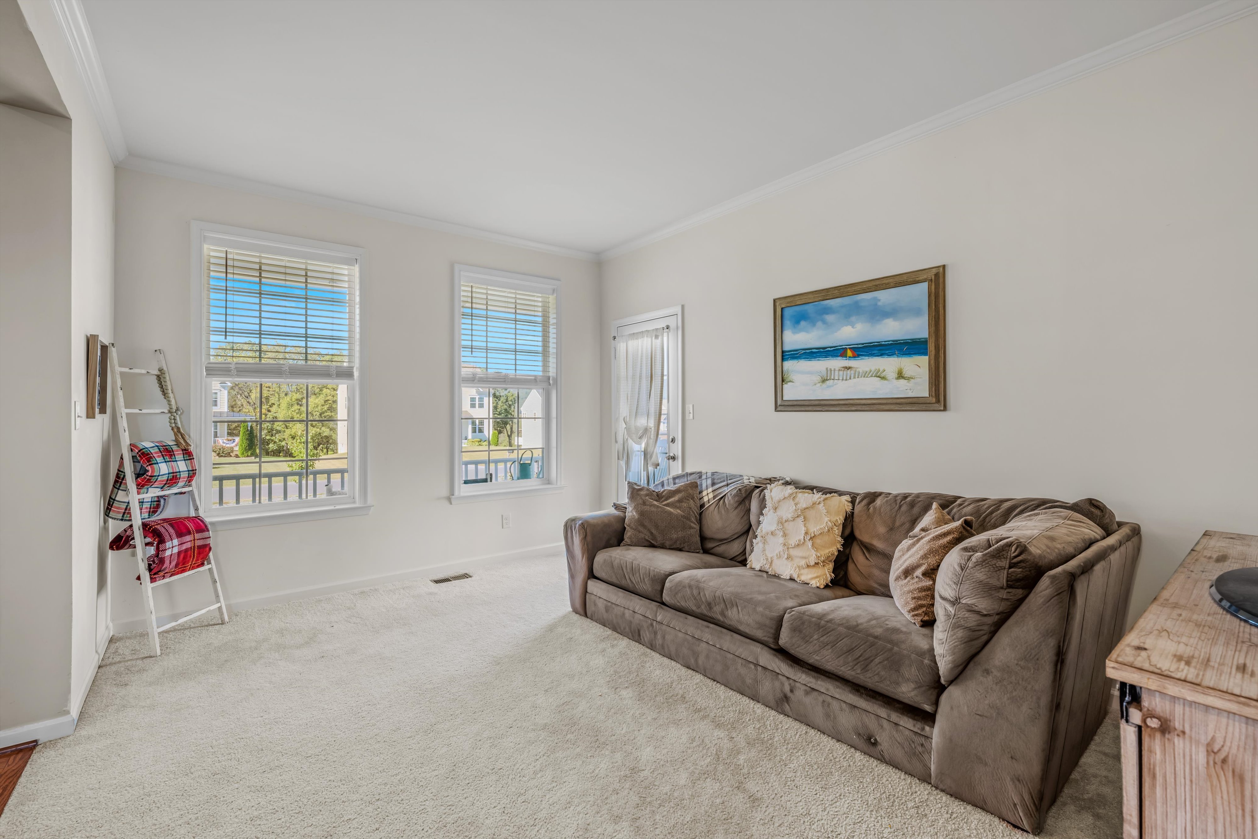 Matinsburg, West Virginia, 25403, United States, 4 Bedrooms Bedrooms, ,Residential,For Sale,1977883