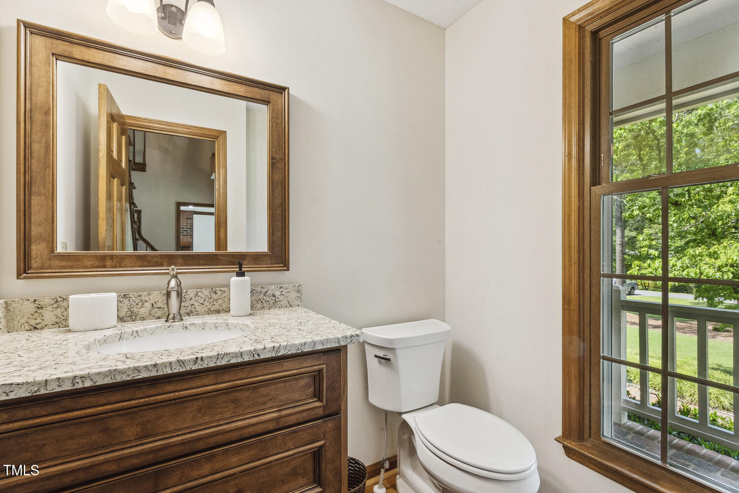 Fuquay Varina, North Carolina, 27526, United States, 3 Bedrooms Bedrooms, ,3 BathroomsBathrooms,Residential,For Sale,1879363