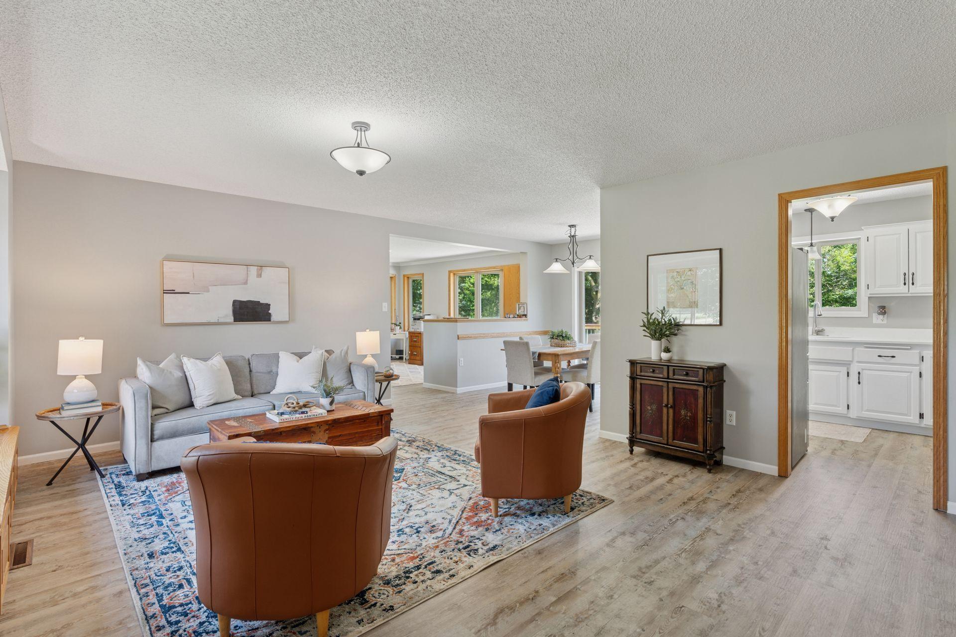 Chisago Lake Twp, Minnesota, 55073, United States, 4 Bedrooms Bedrooms, ,2 BathroomsBathrooms,Residential,For Sale,1912277